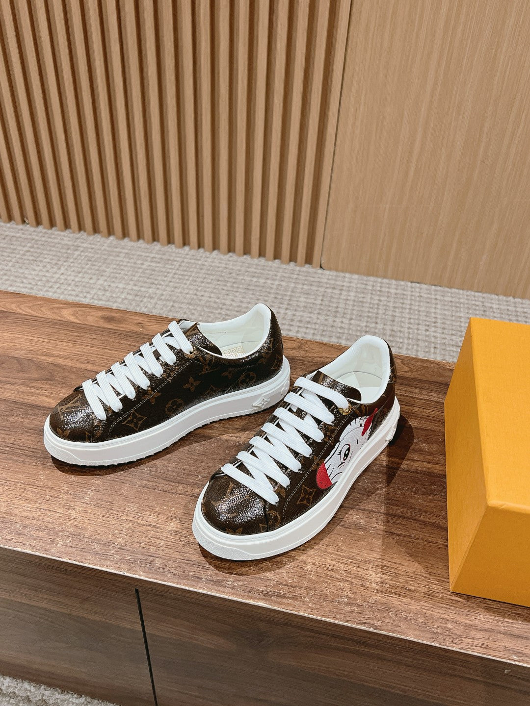 Louis Vuitton Sneakers