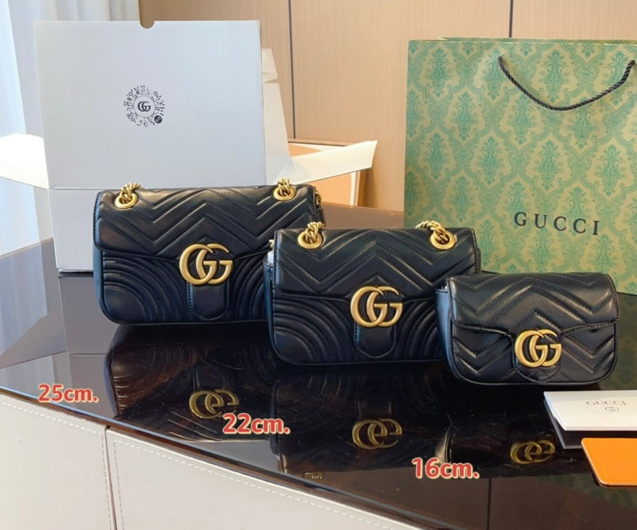 GG Marmont Quilted Bag