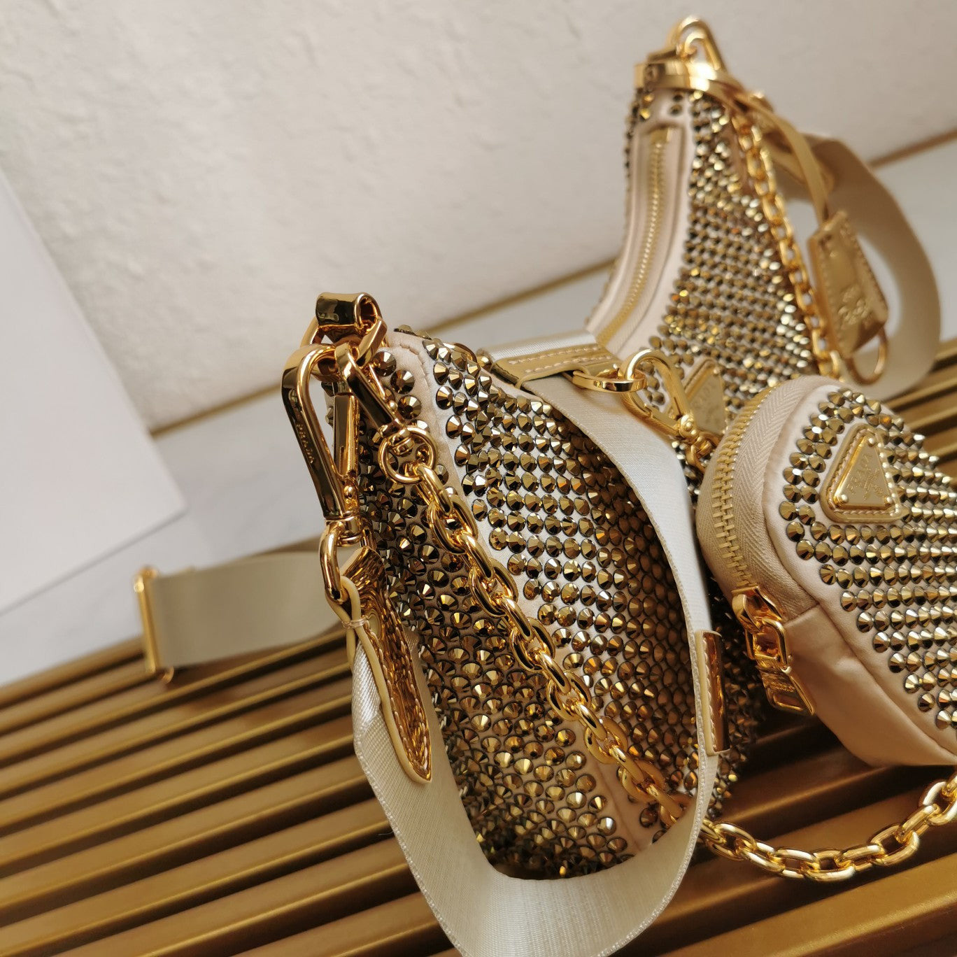 Re-Edition 2005 Shoulder Bag in Satin & Crystals