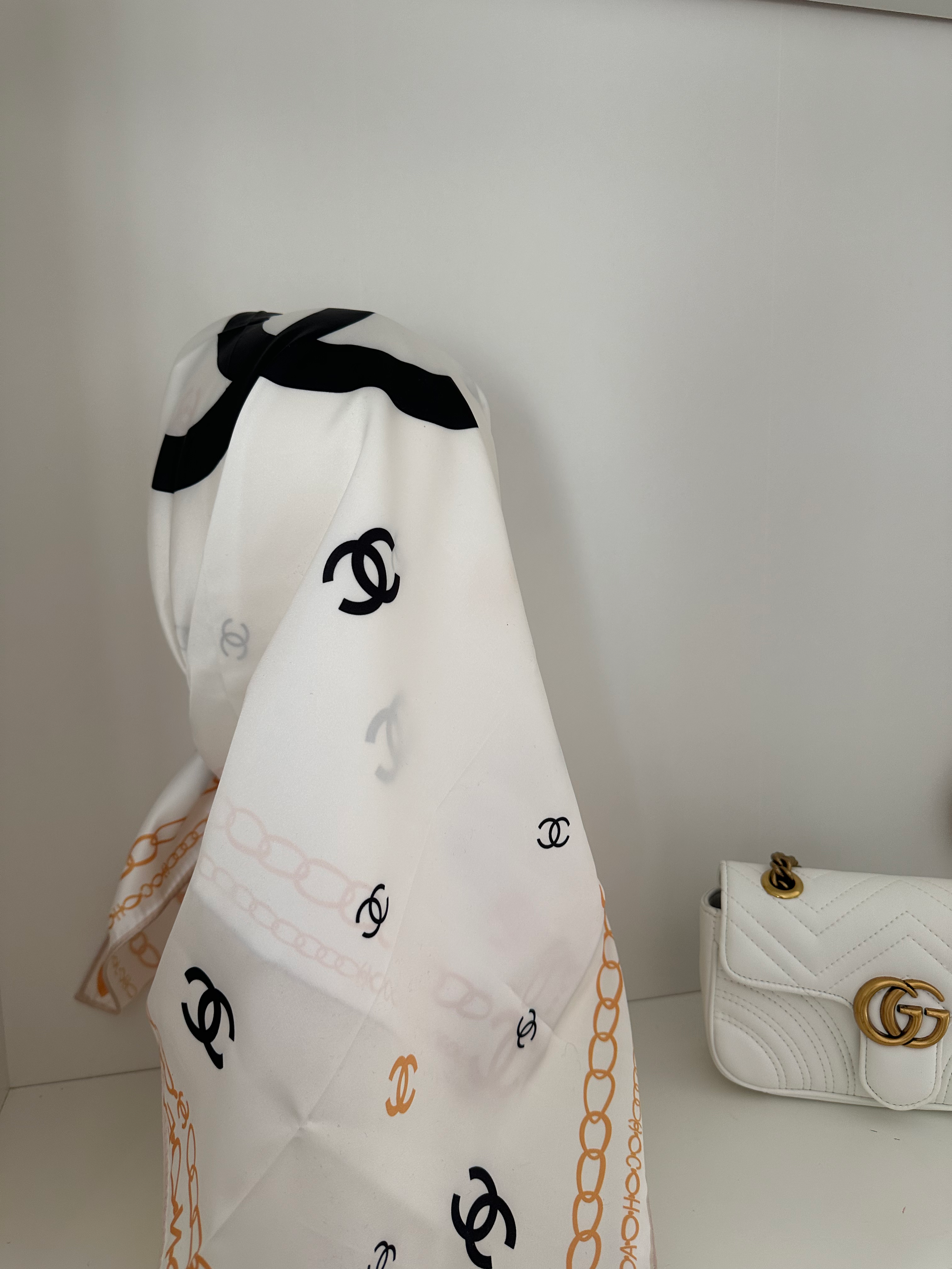 Scarf Chanel