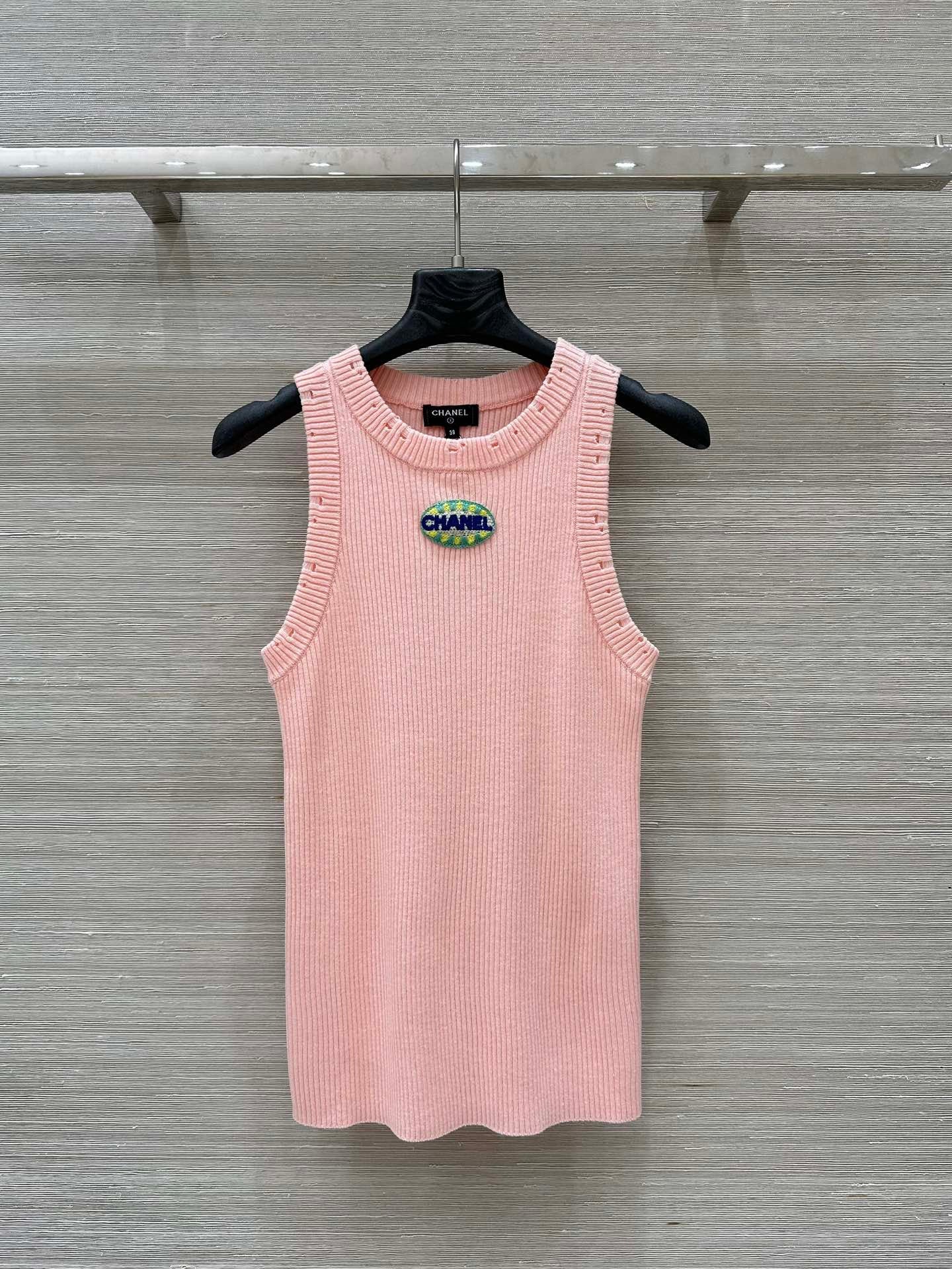 Chanel tank top