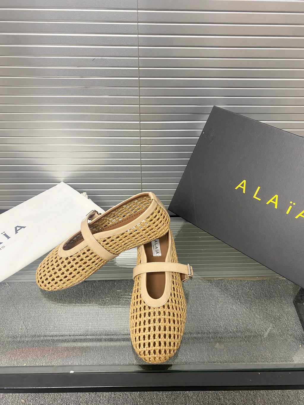 Alaia leather flats nude