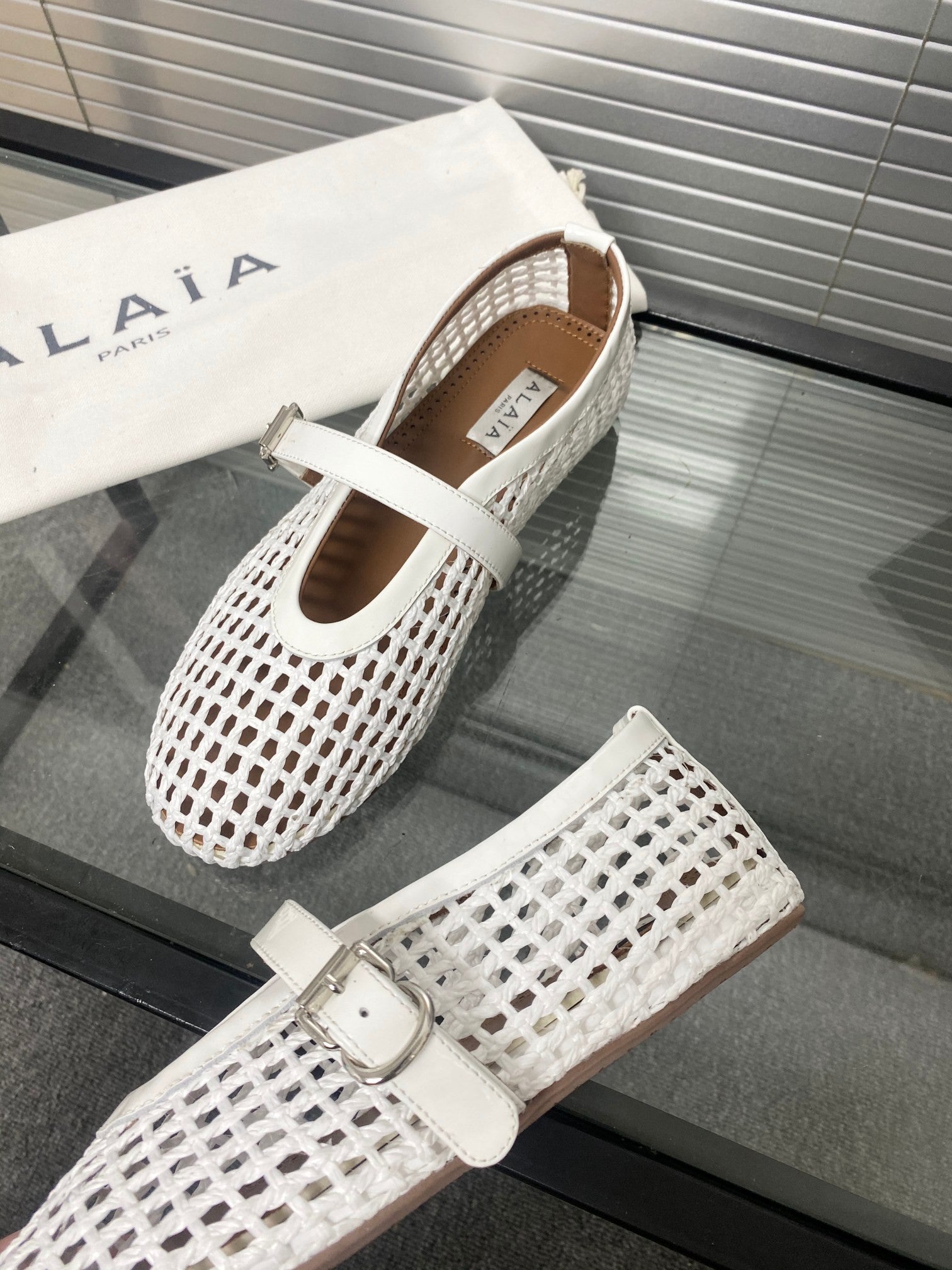 Alaia leather ballet flats