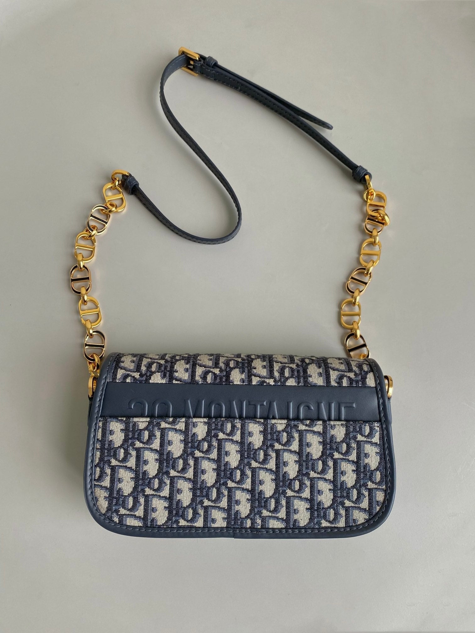 Dior 30 Avenue Bag