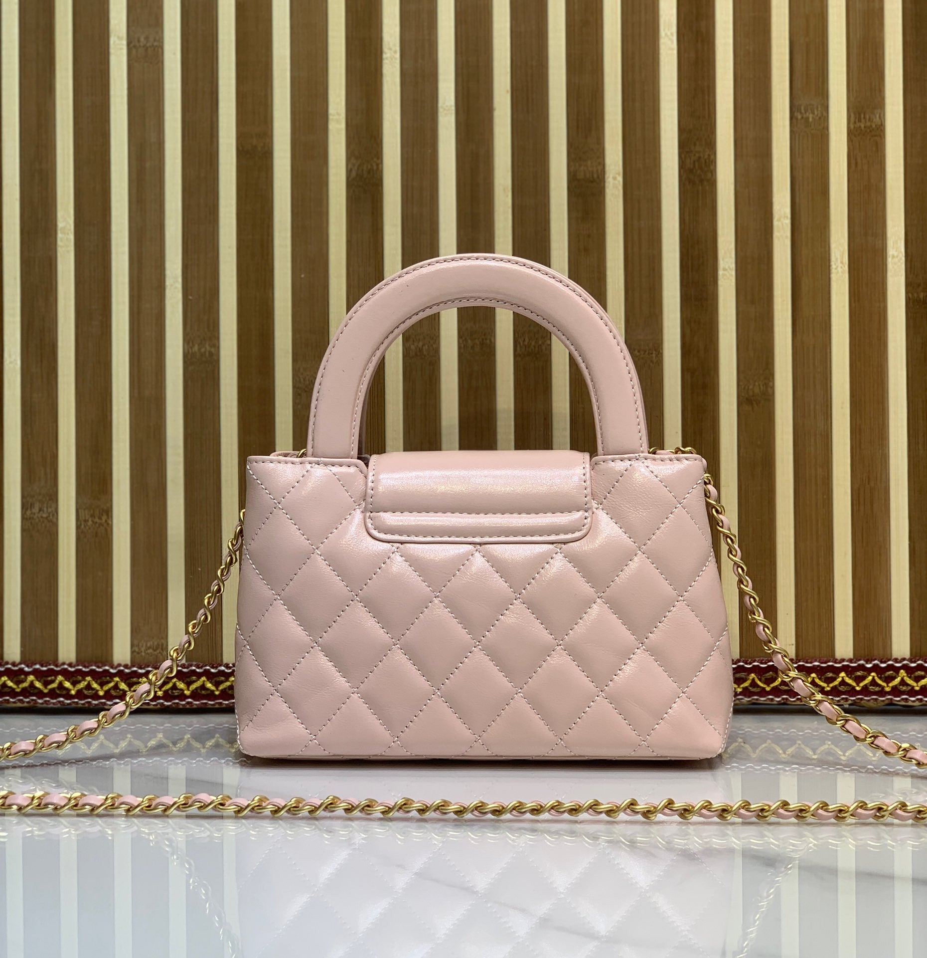 Kelly bag in powder pink