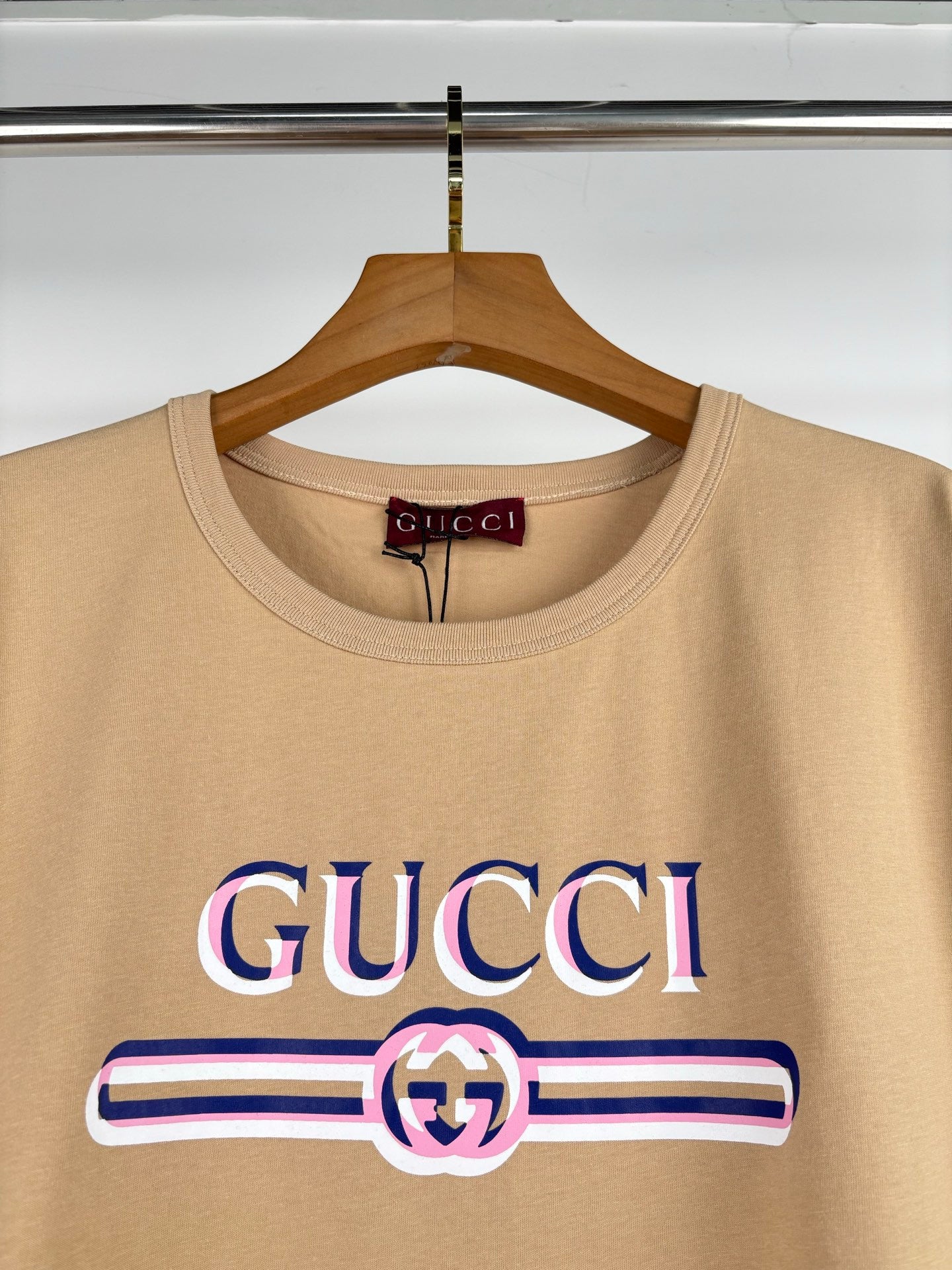 Gucci logo t shirt
