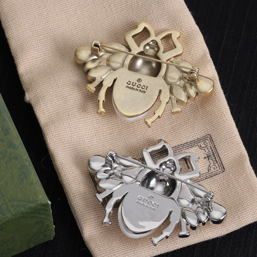 Brooch Gucci Bee