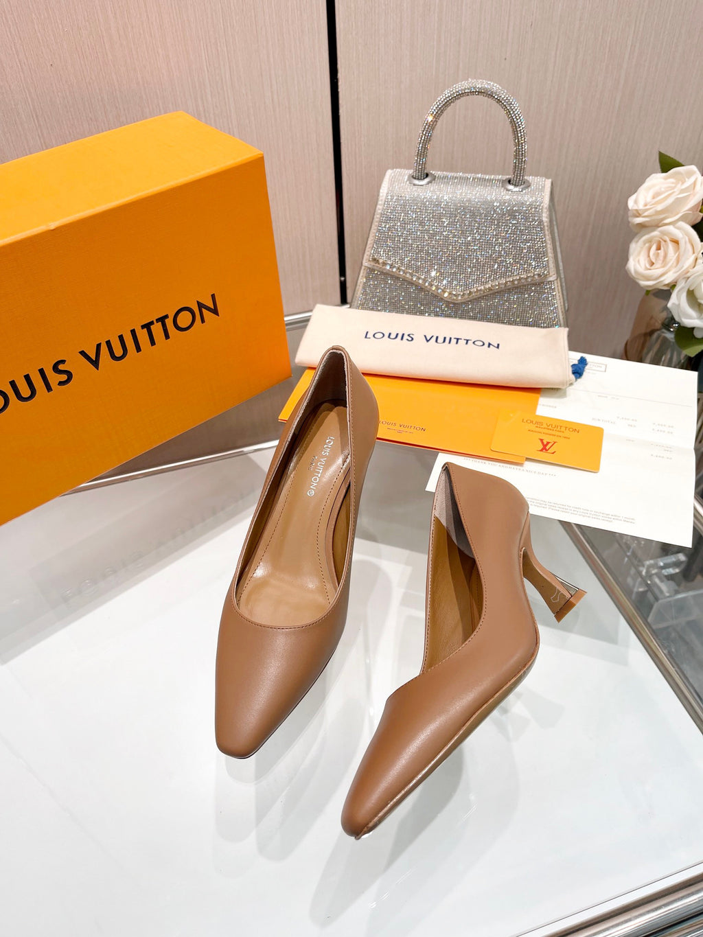 Pantofi Louis Vuitton