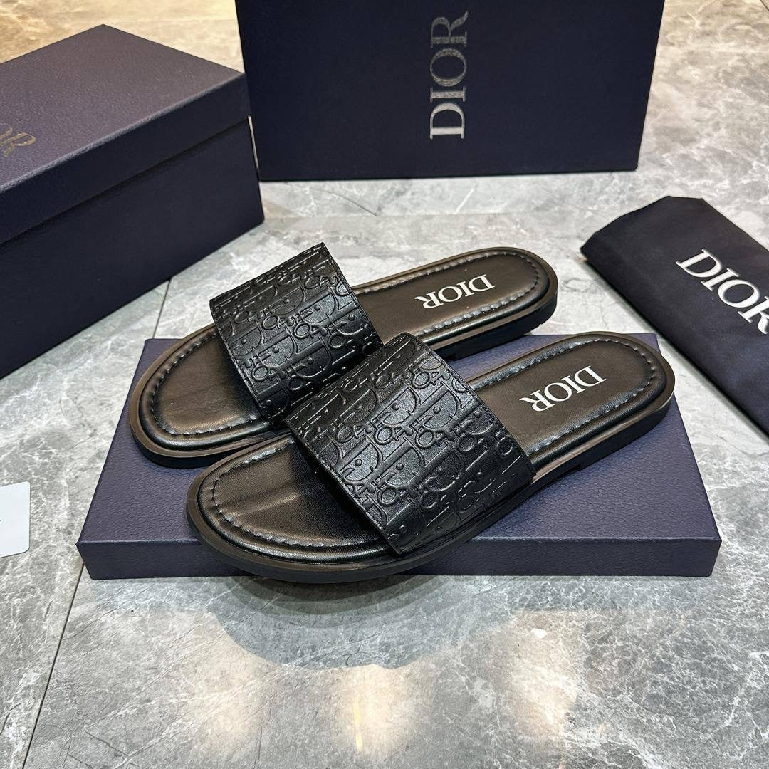 Dior slippers black