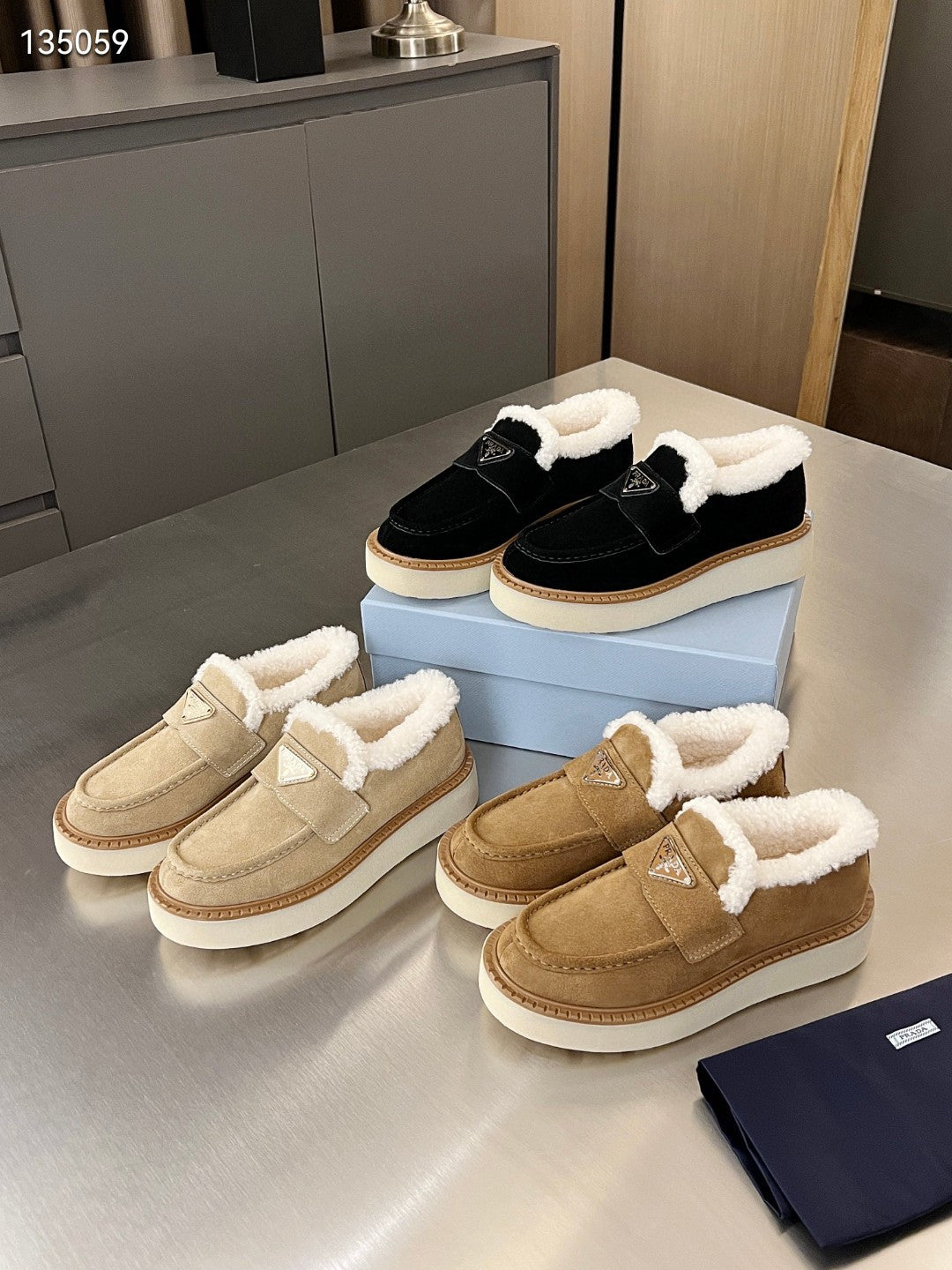 Mocasini Prada