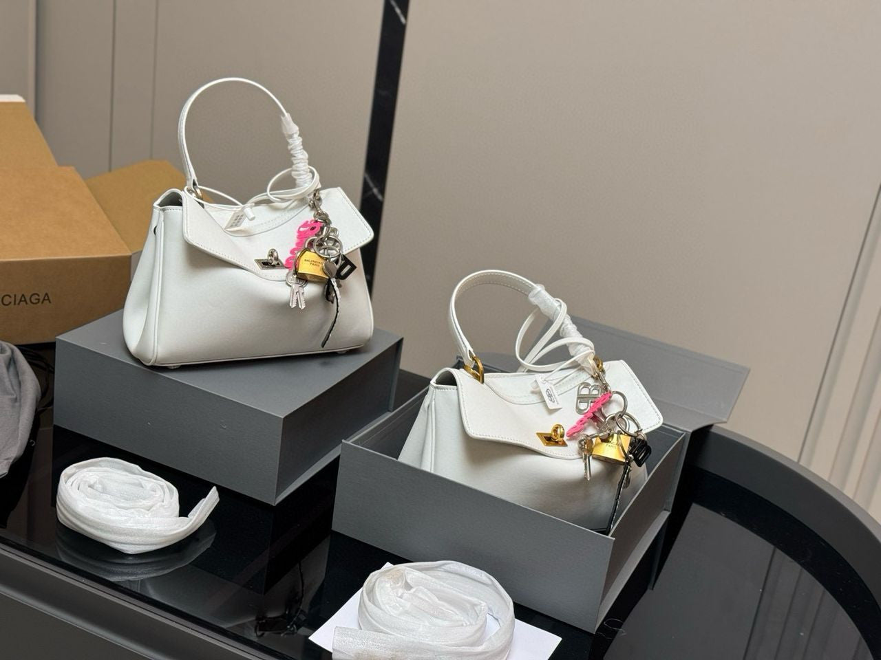 Balenciaga rodeo white bag
