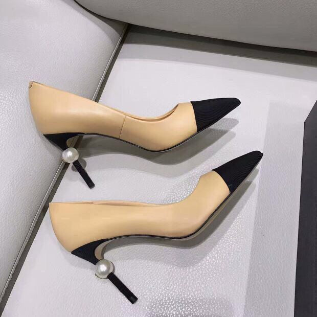 Pantofi clasici Chanel