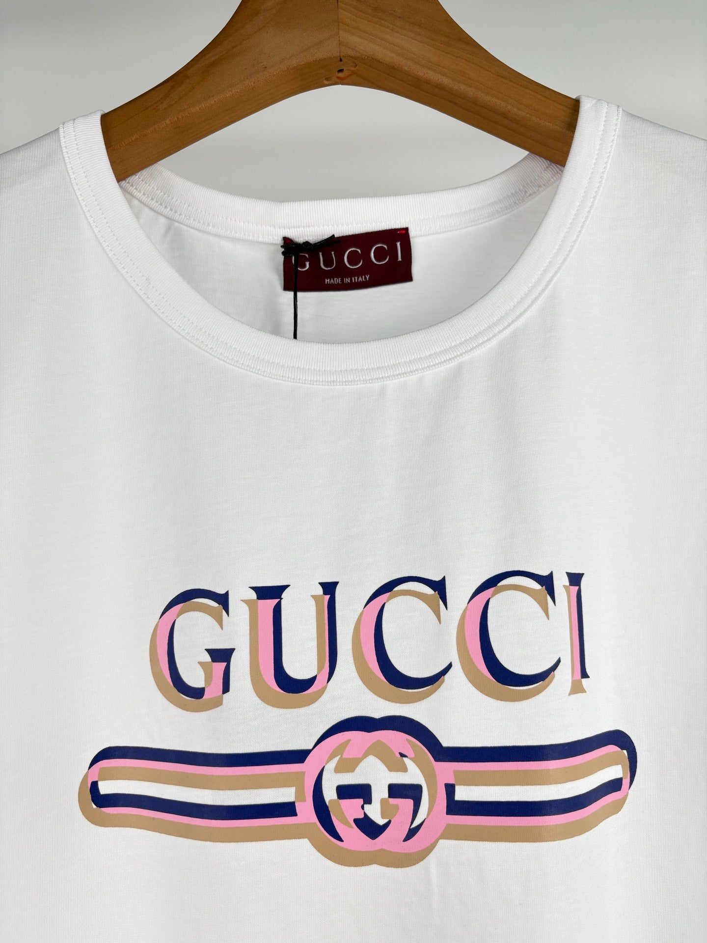 Gucci logo t shirt
