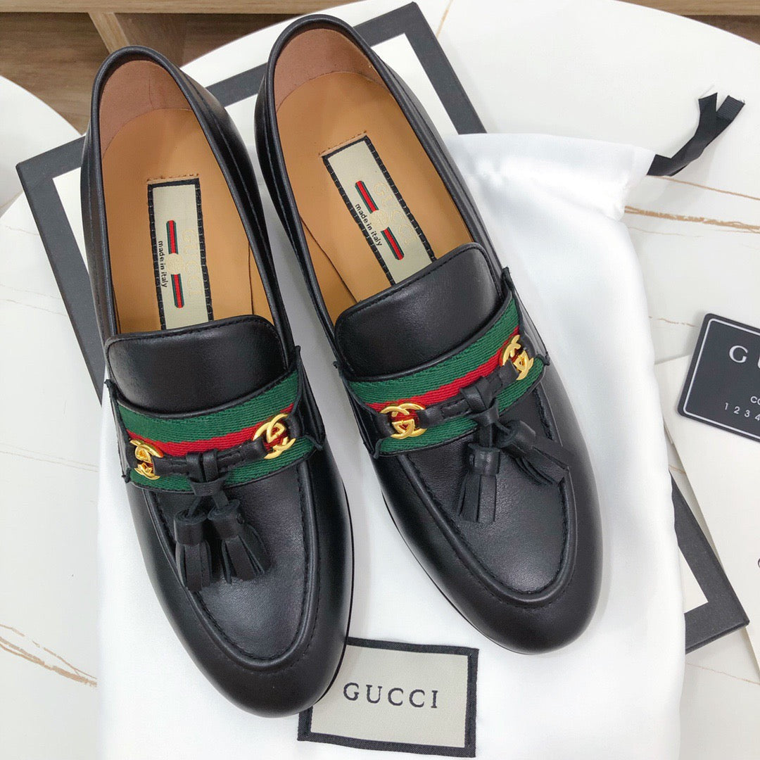 Pantofi Gucci pentru bărbați