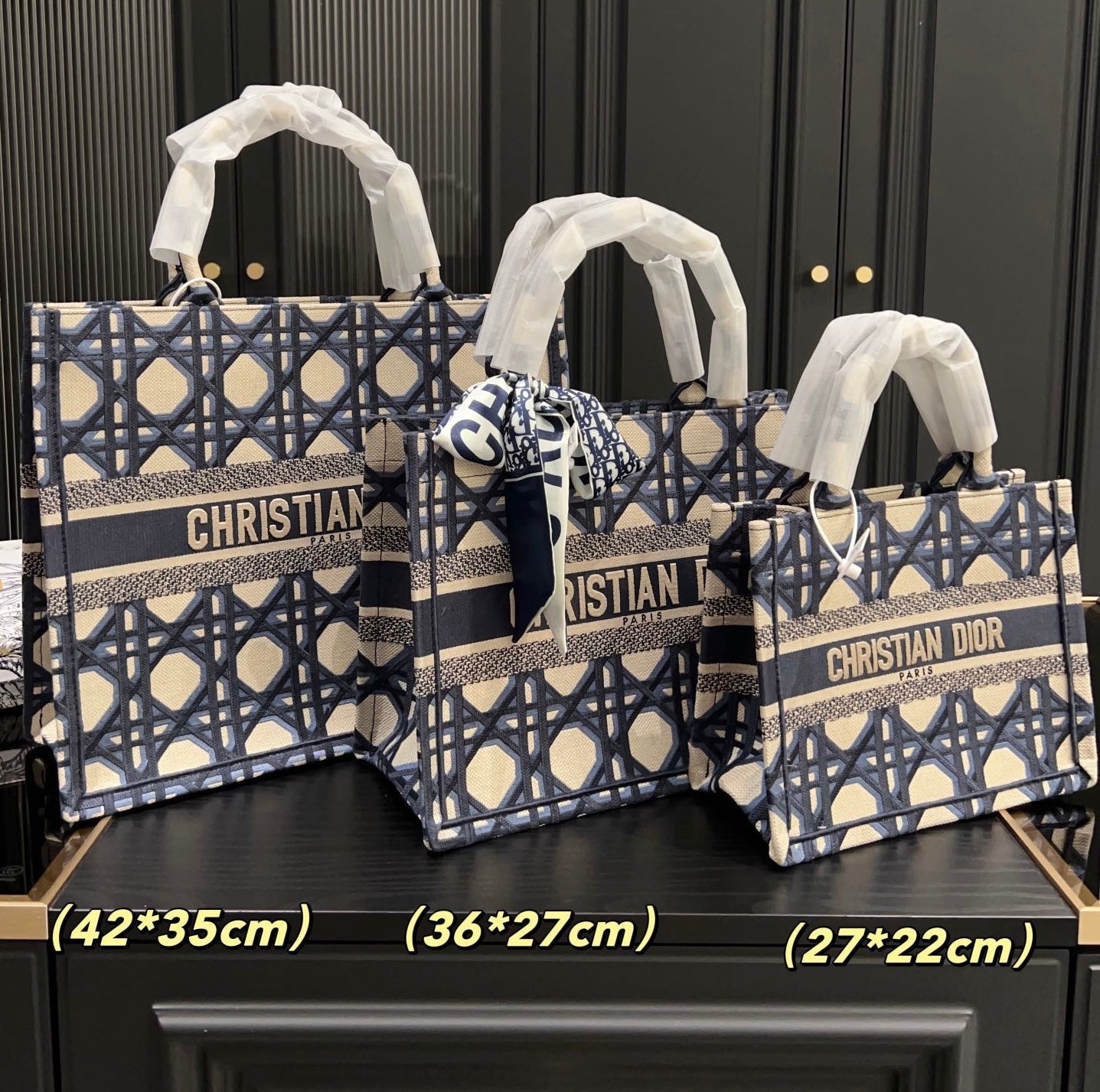 Christian Dior handbag tote