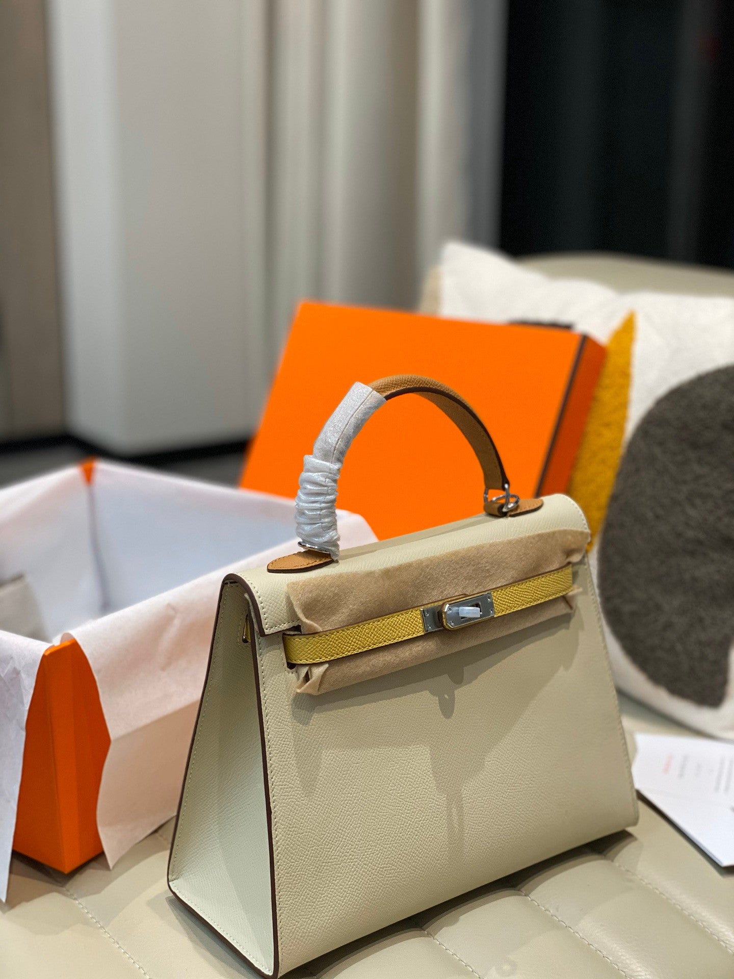 Hermes Kelly 28