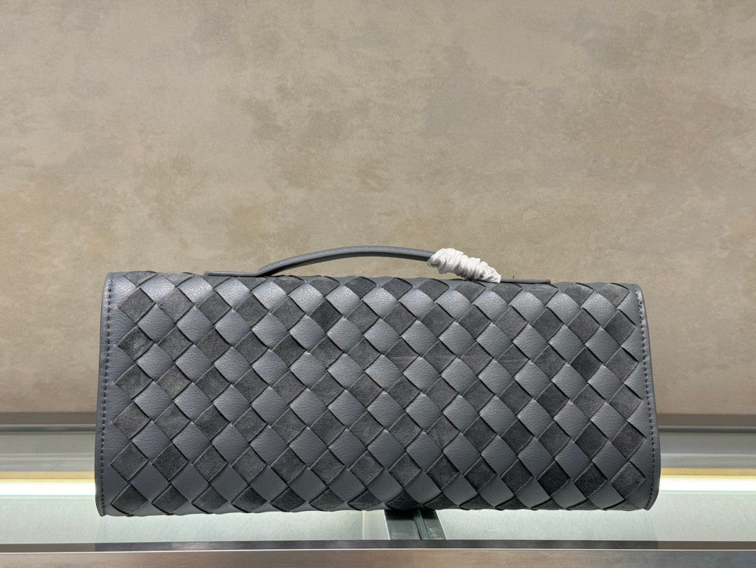 Bottega Veneta clutch grey