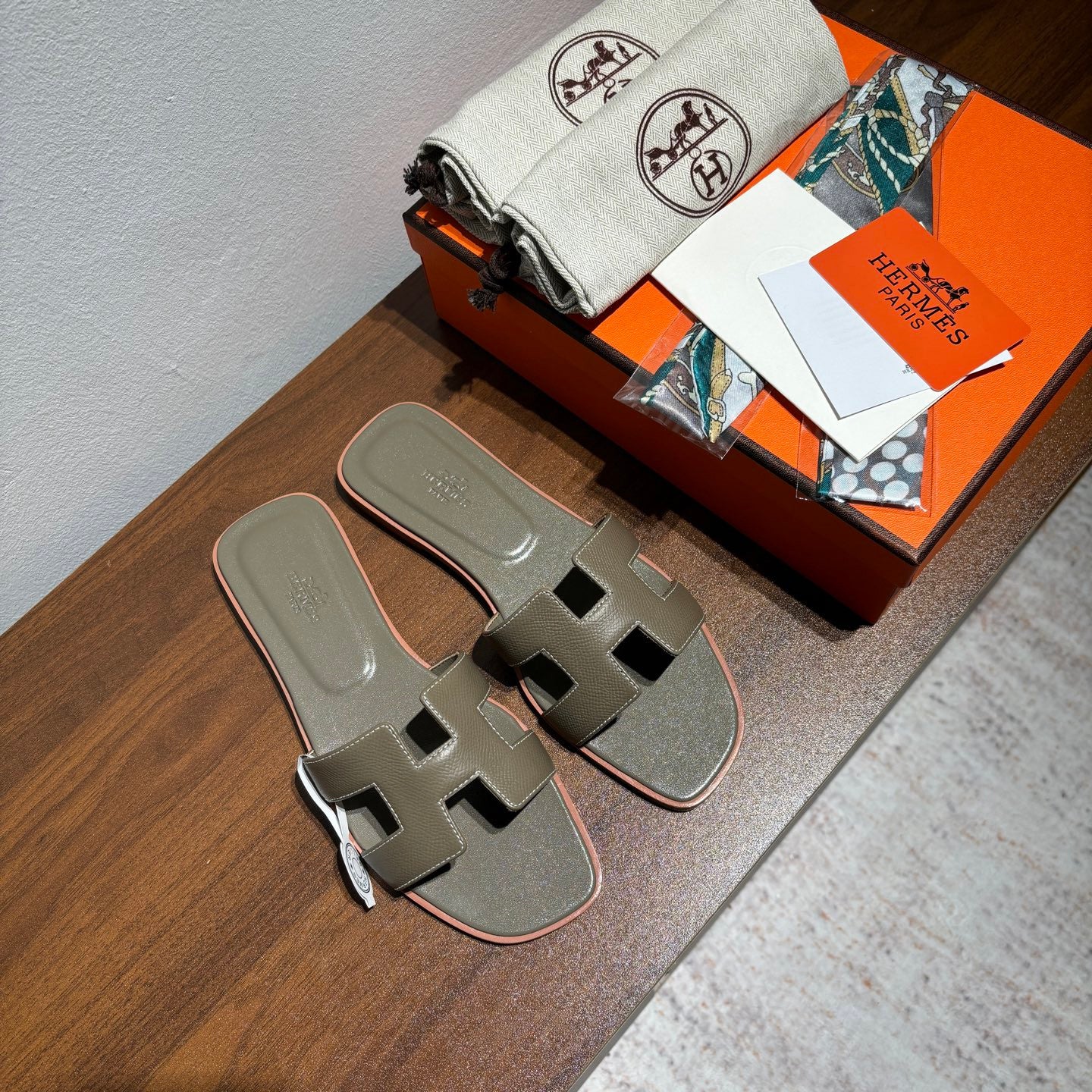Hermes sandals grey