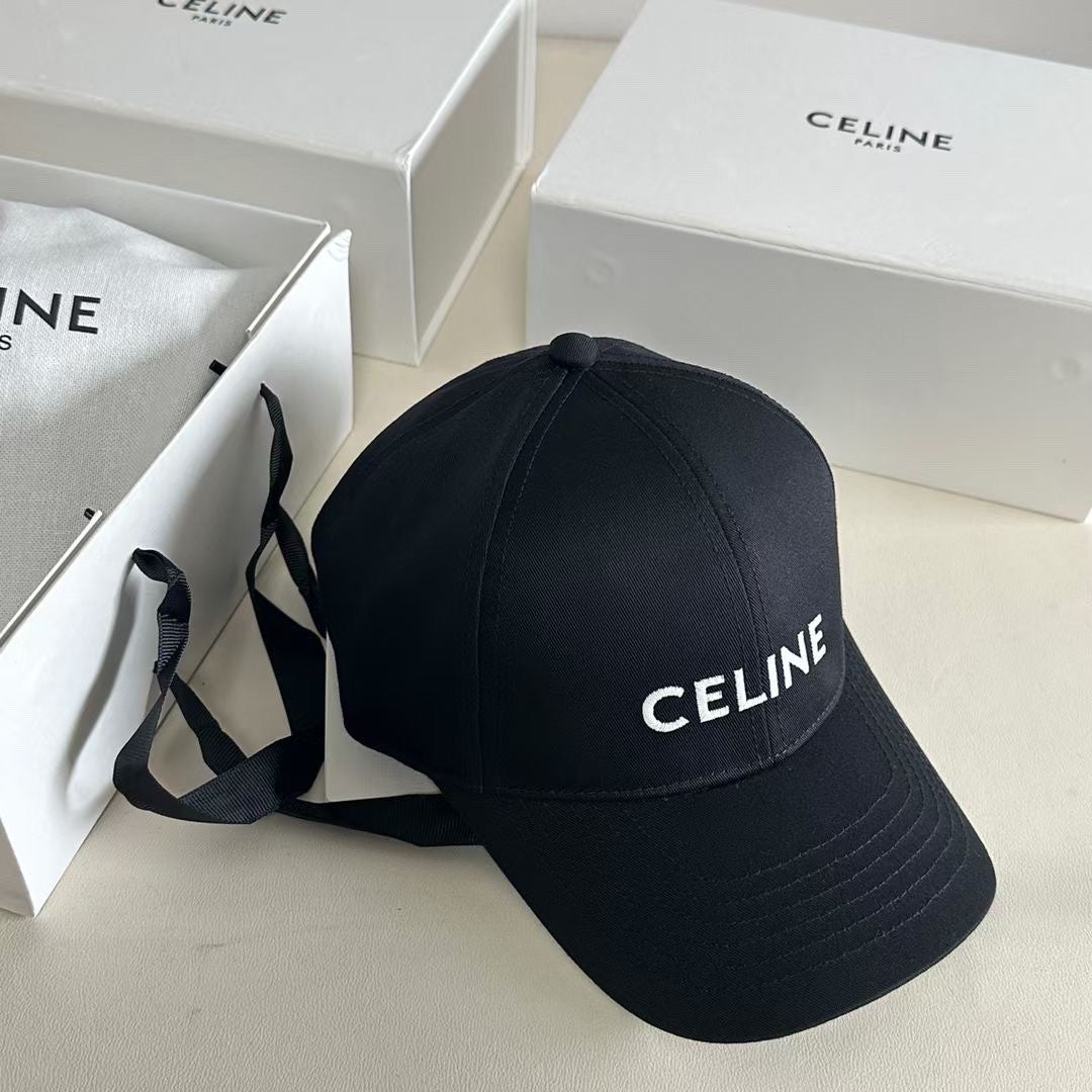 Celine cap black