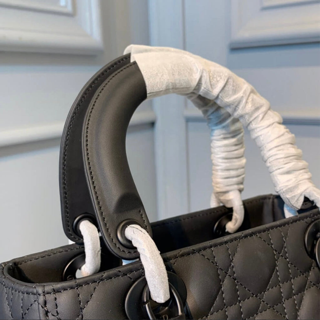 Dior Medium Bag In Black