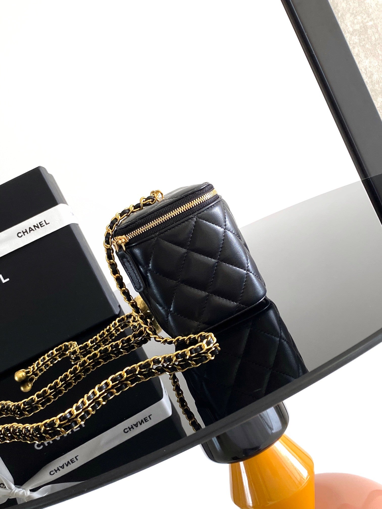 Chanel vanity bag black