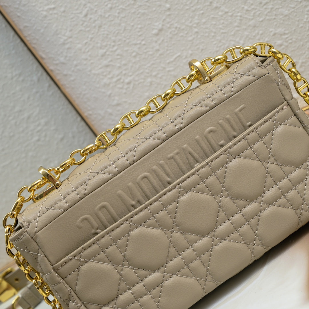 Dior Caro Bag In Cream