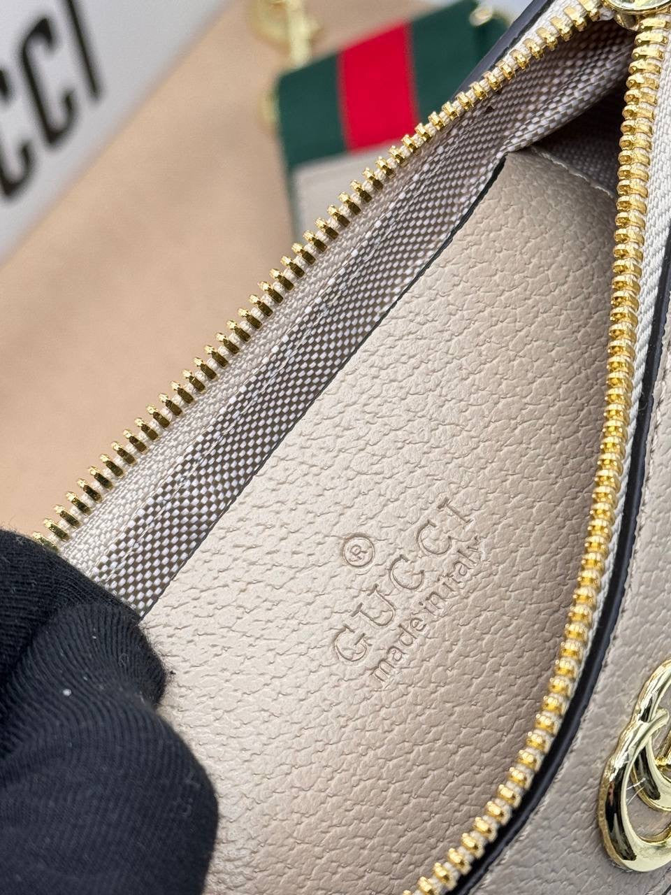 Gucci shoulder bag