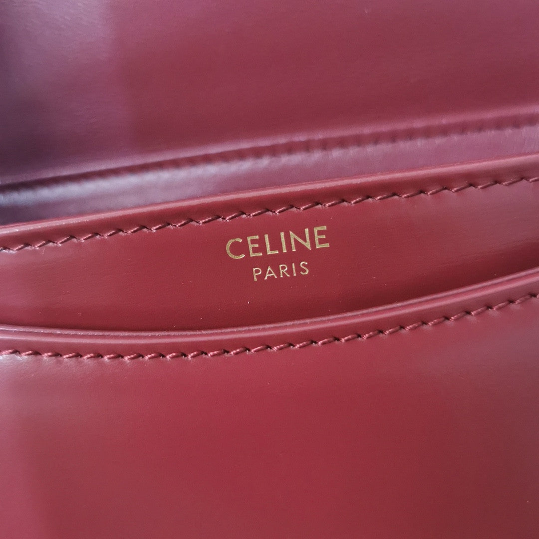 Celine TEEN BESACE TRIOMPHE