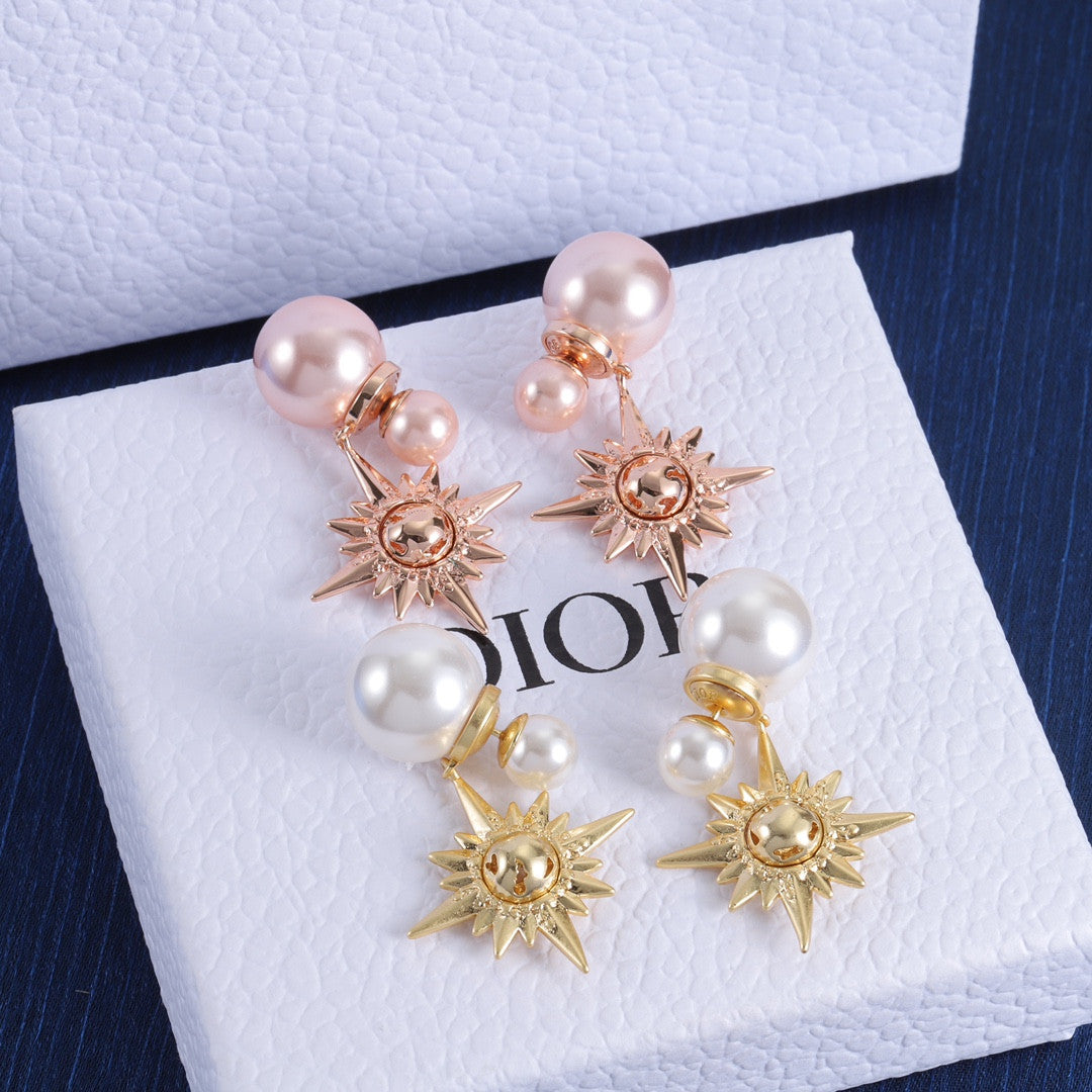 Dior earring stars