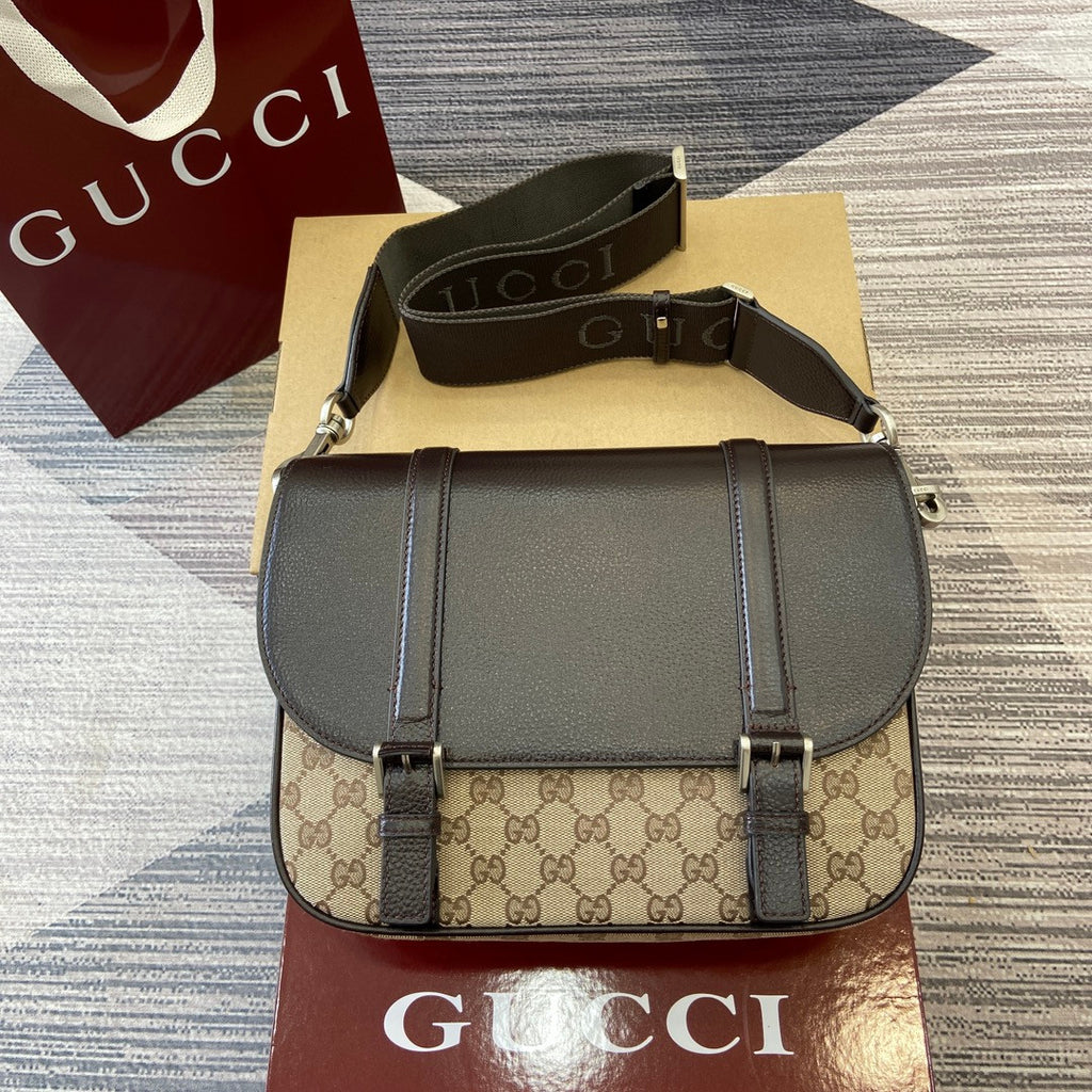 Gucci shoulder bag