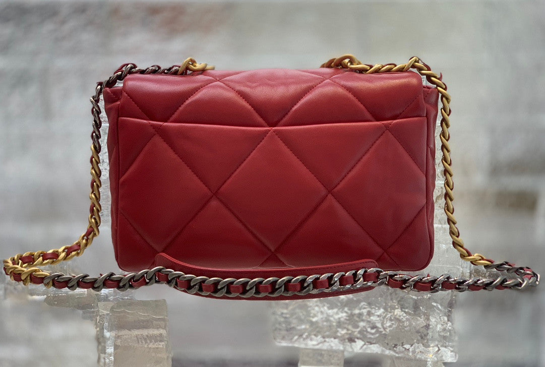 Chanel handbag red