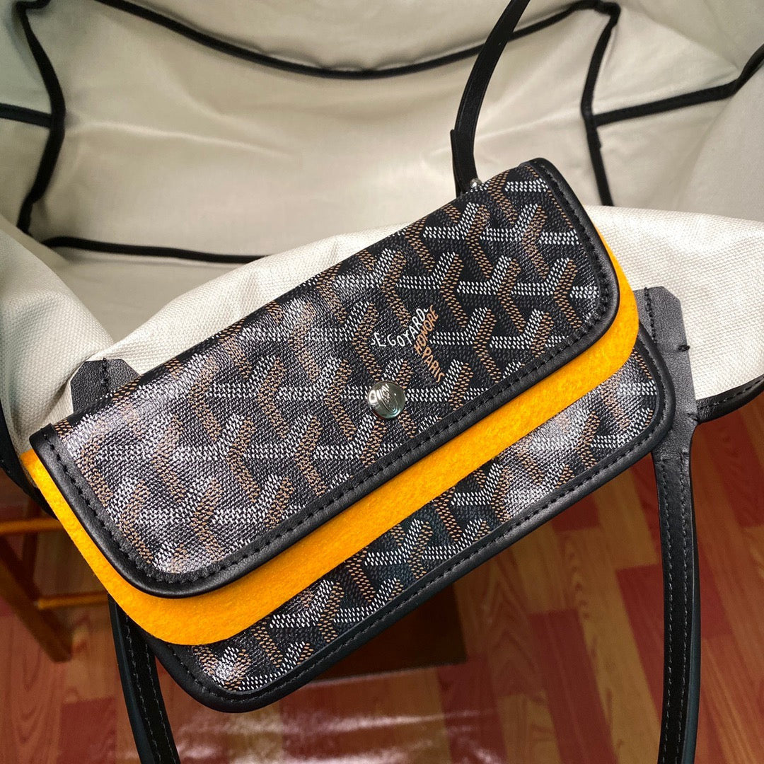 Goyard Saint Louis Tote