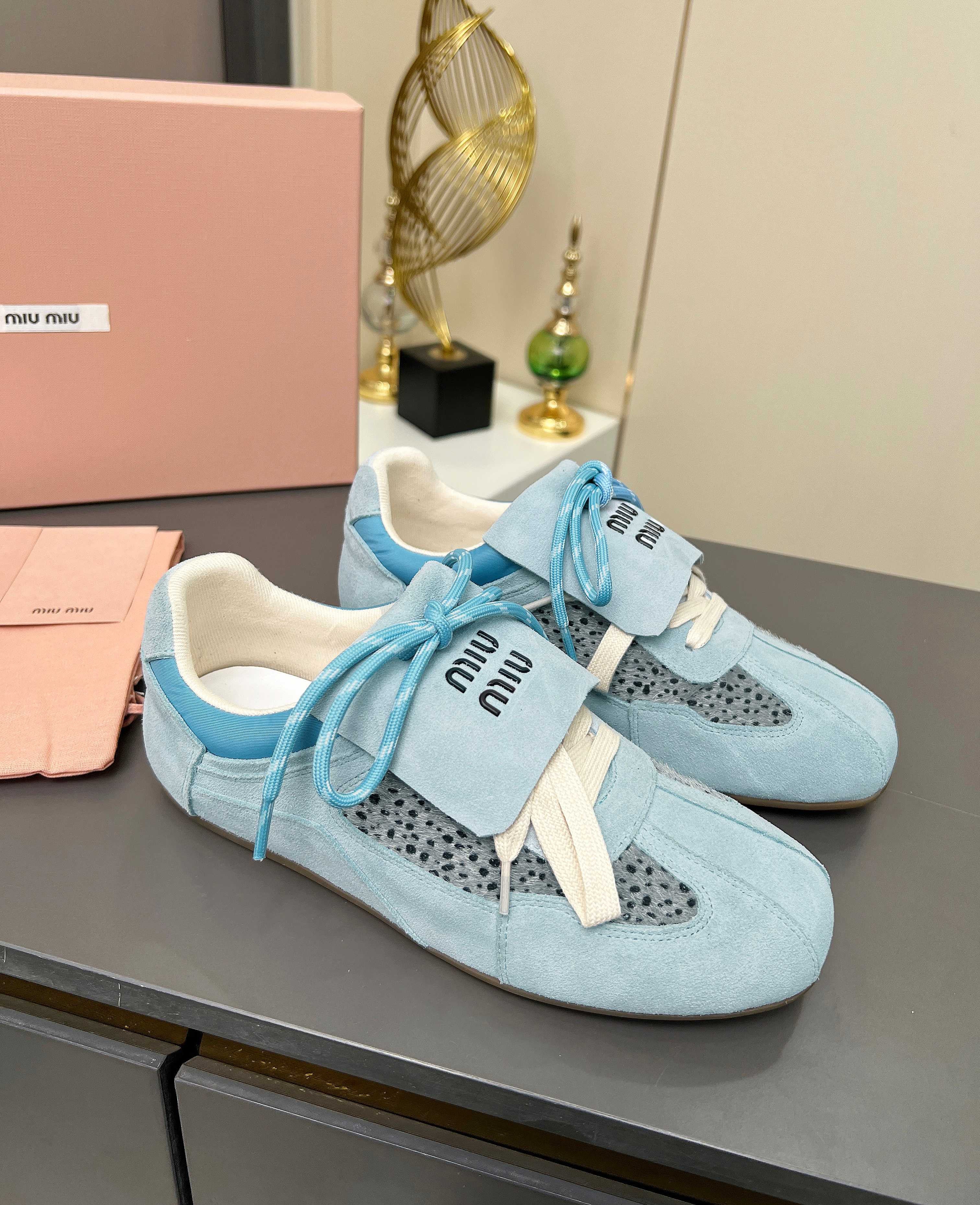 Miu Miu sneakers blue