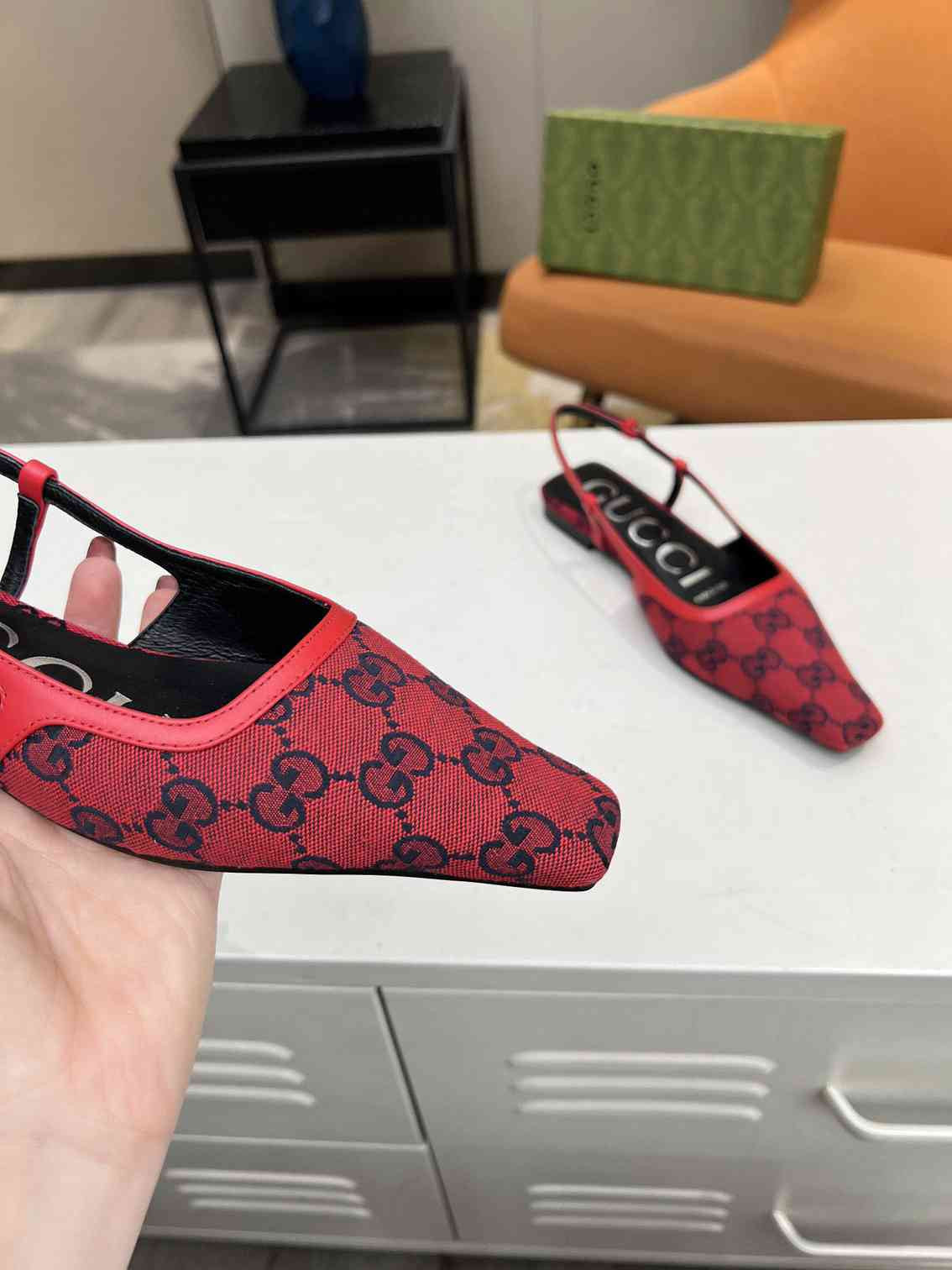 Pantofi Gucci
