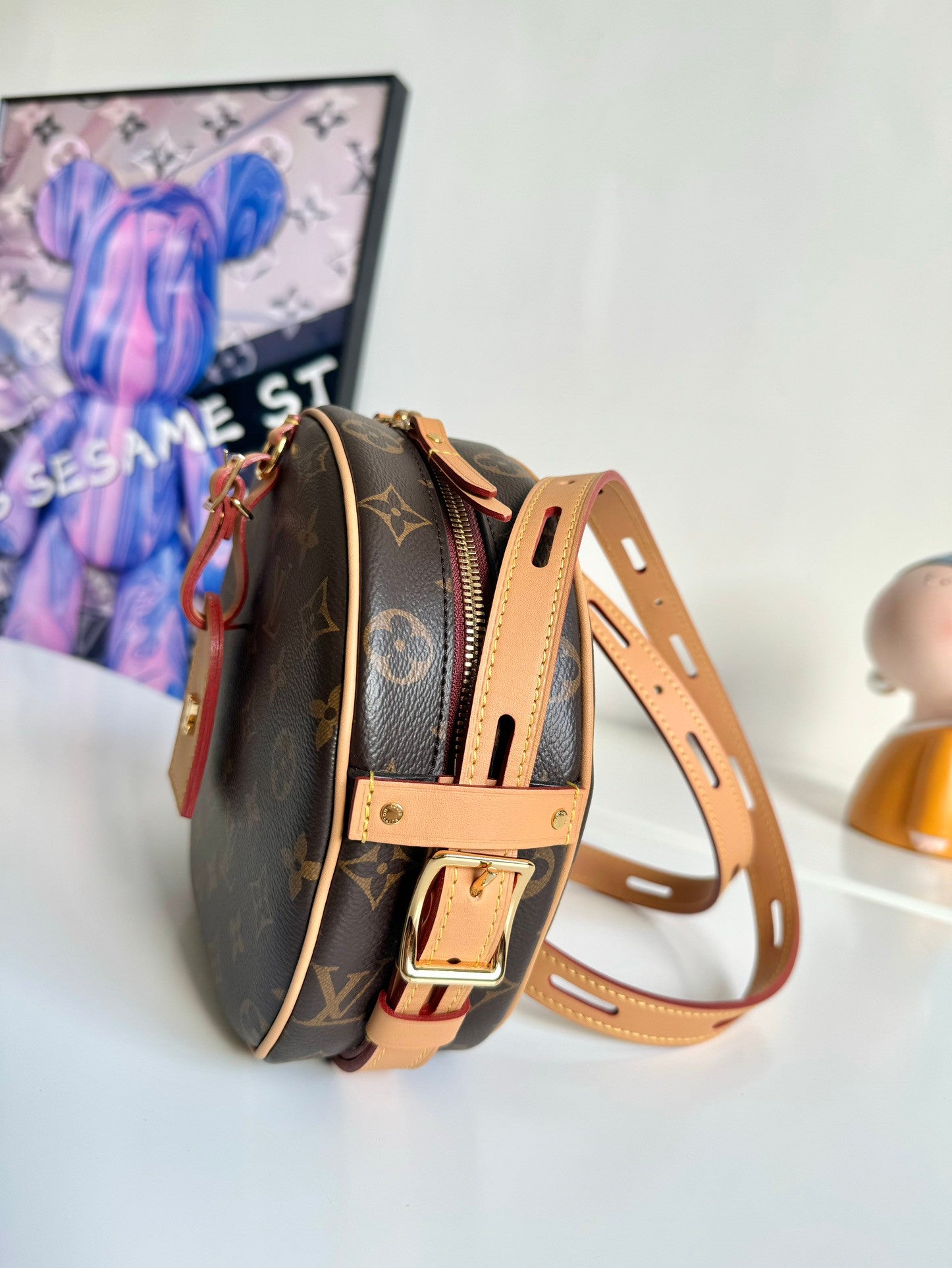 Louis Vuitton Chapeau Bag