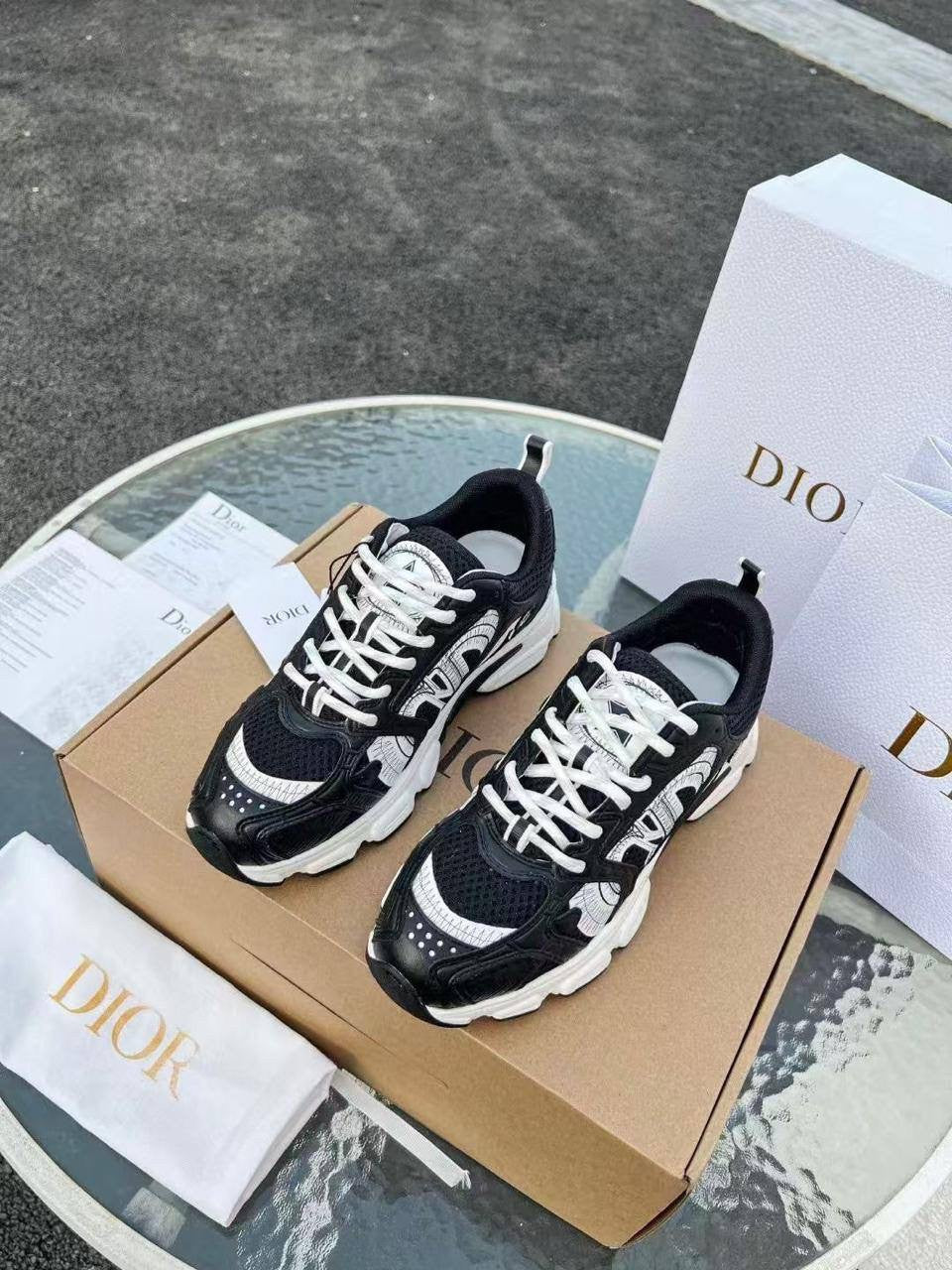 Teniși Dior negri