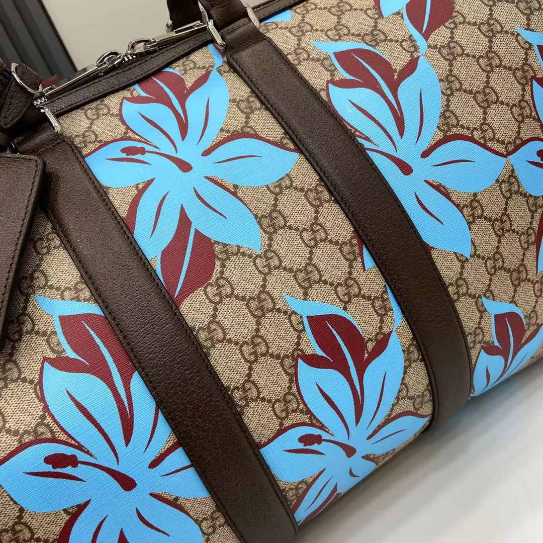 Gucci supreme gg travel bag
