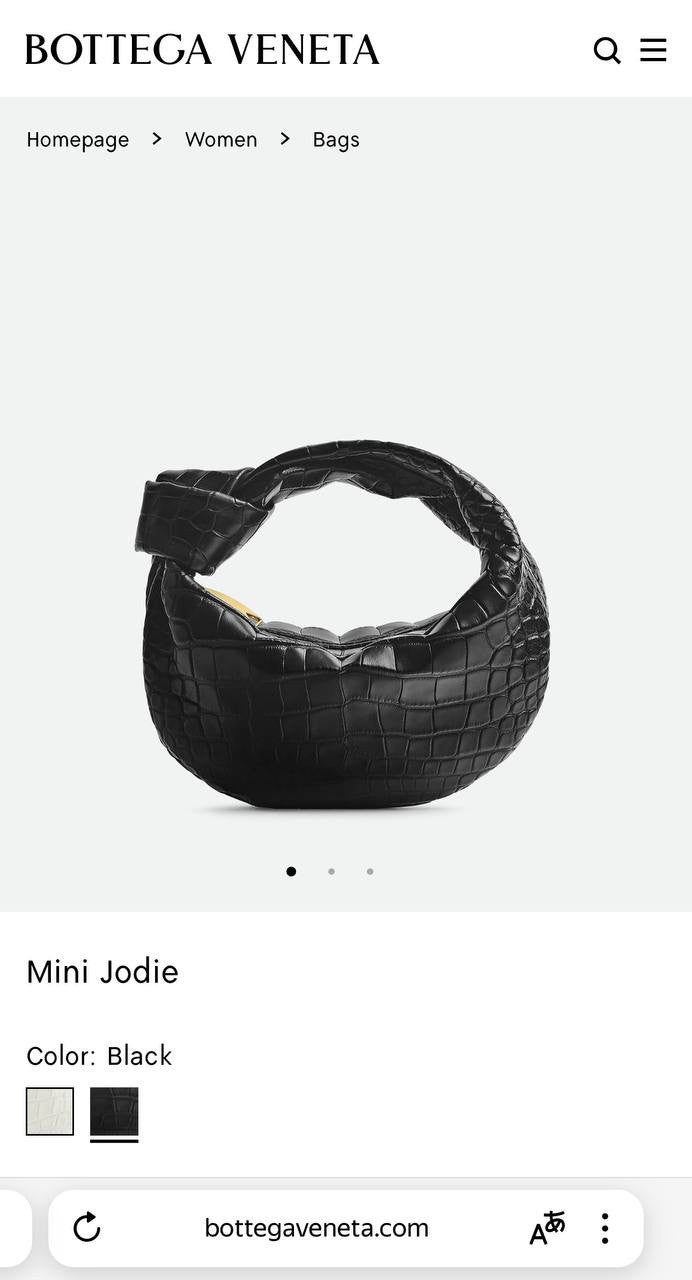 Bottega leather bag in black