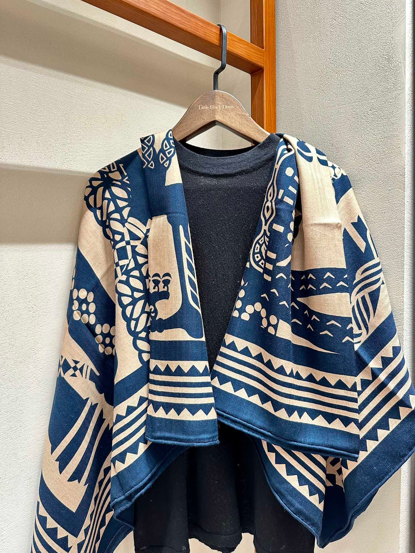 Shawl Hermes Emele 140