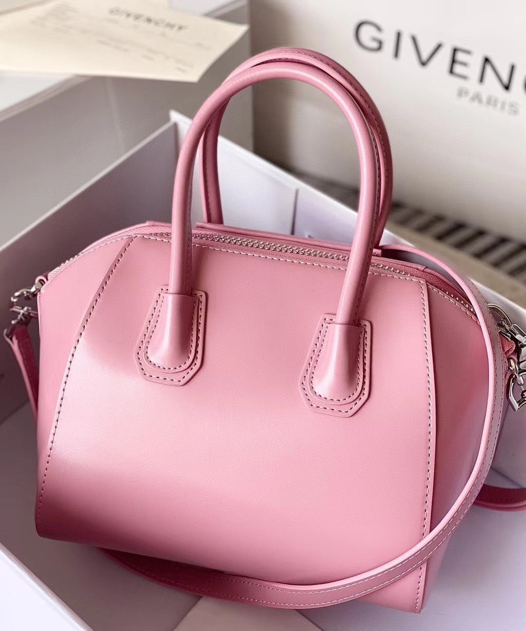 Givenchy Antigone bag pink