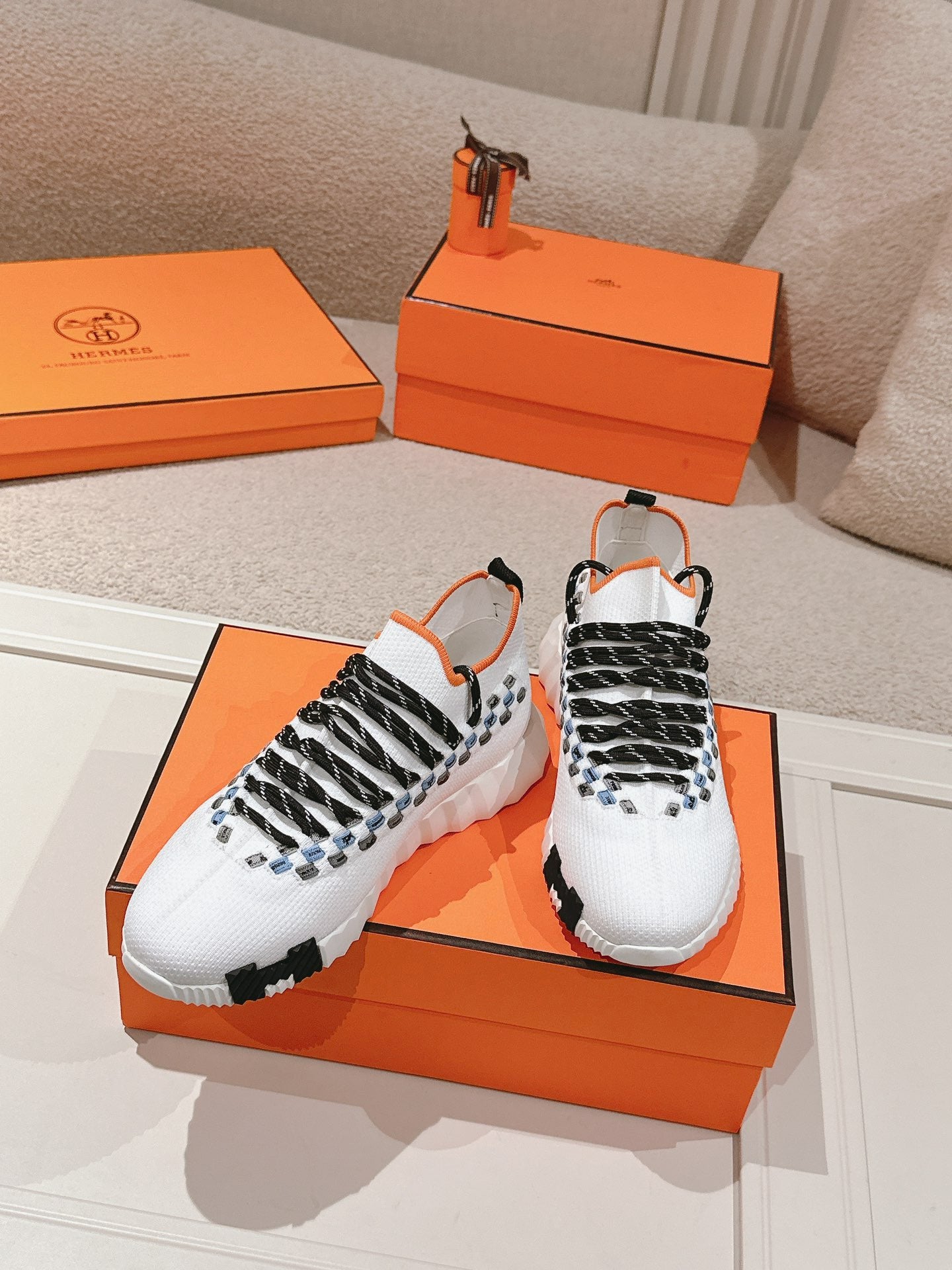 Hermes trainers sport