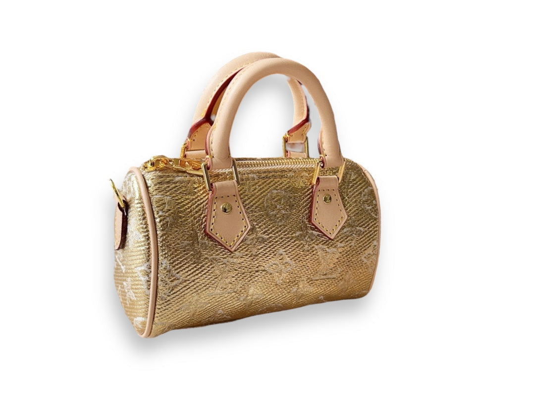 LV Speedy Nano 17 Gold