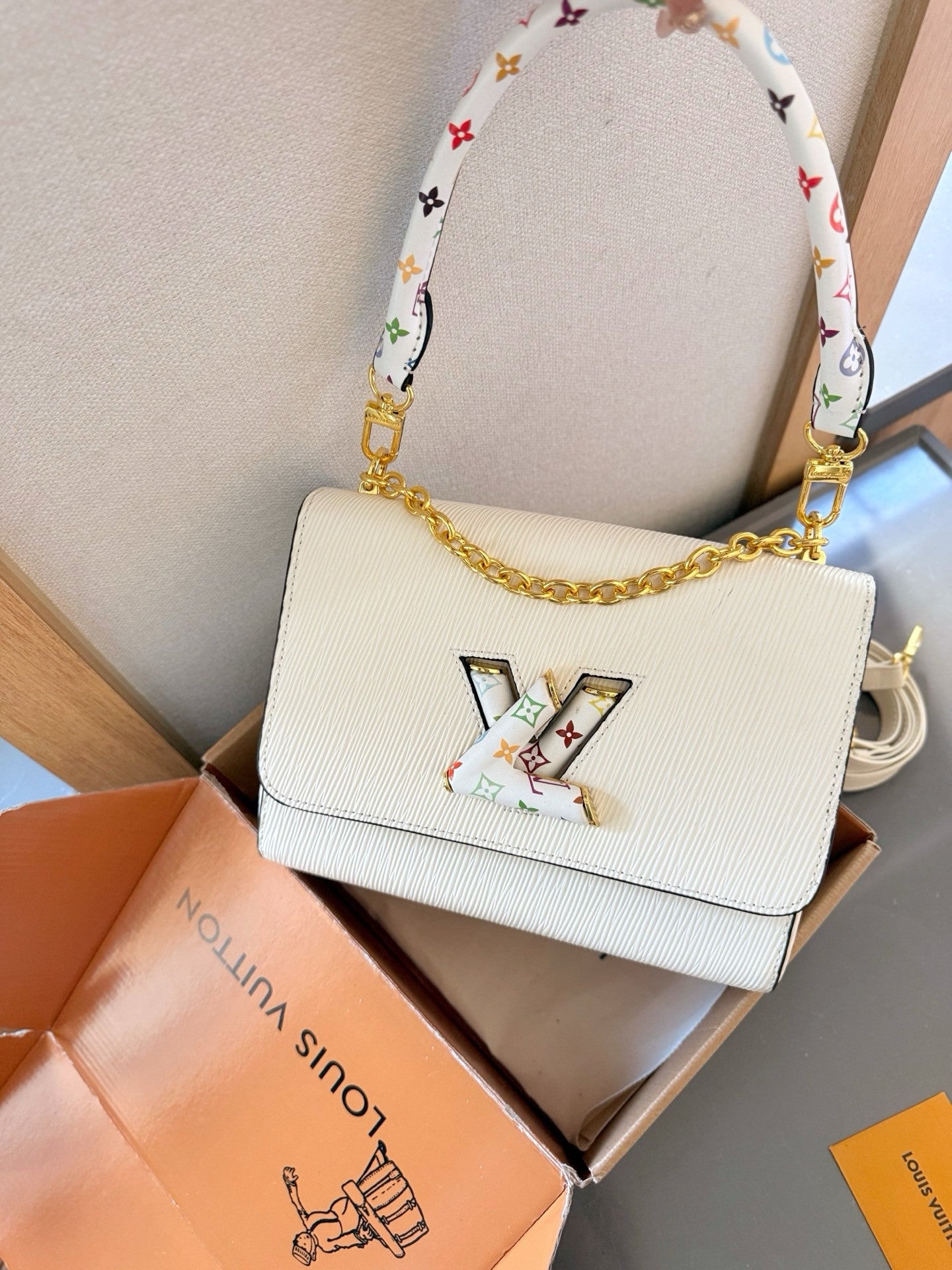 Louis Vuitton Twist