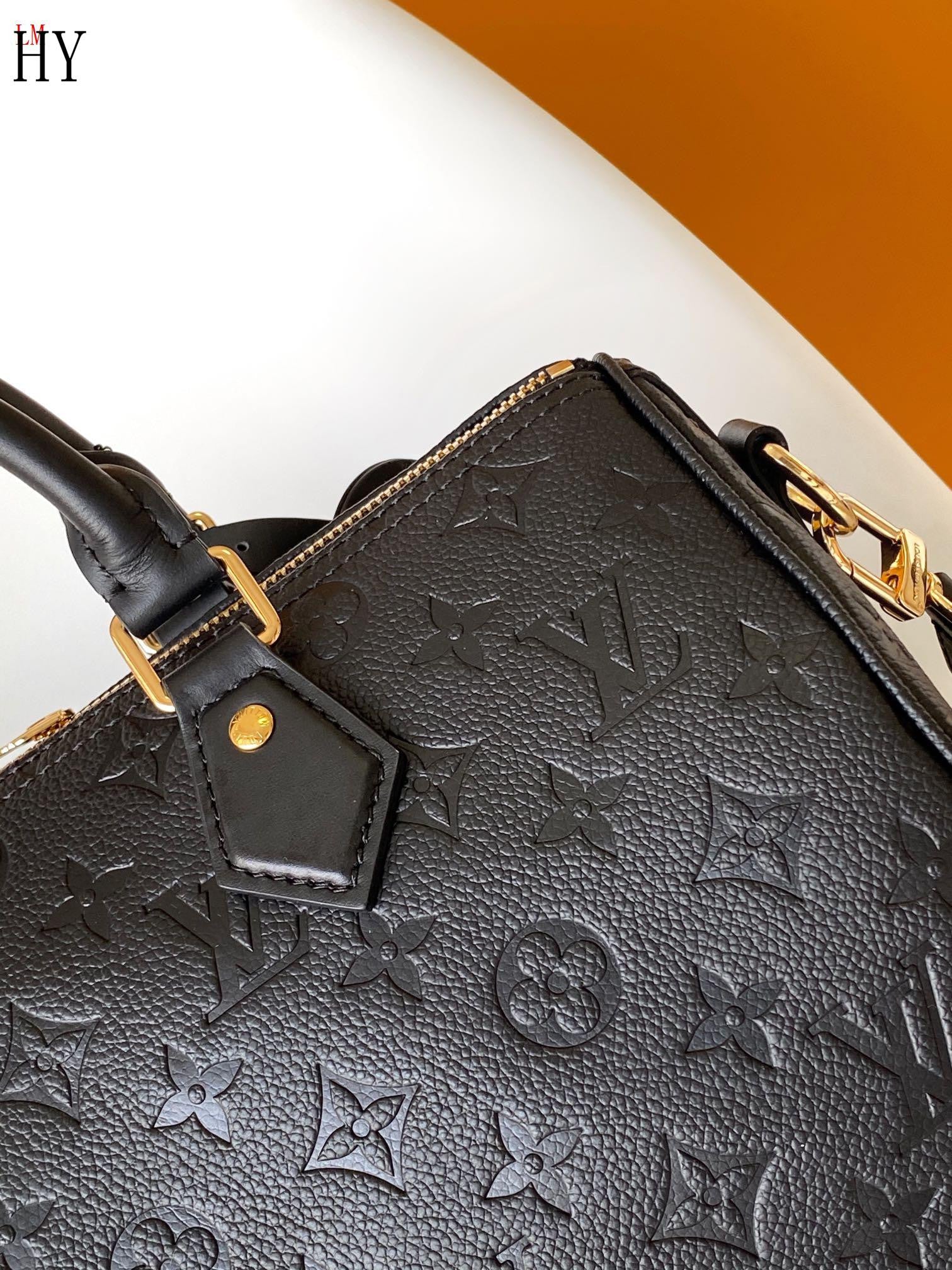 Louis Vuitton Speedy soft leather crossbody bag