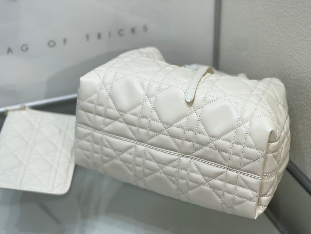 Dior Medium Toujours Bag In White