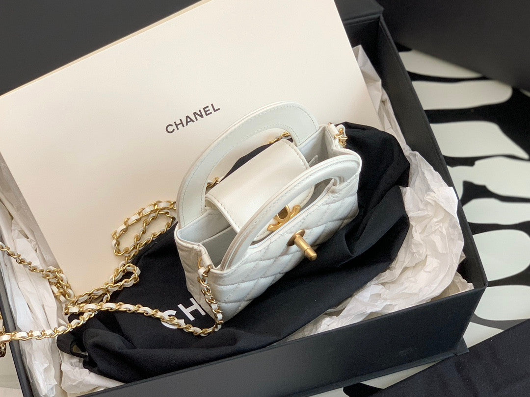 Chanel Small Kelly Shopper White Shiny Aged Calfskin Brushed Gold Hardware