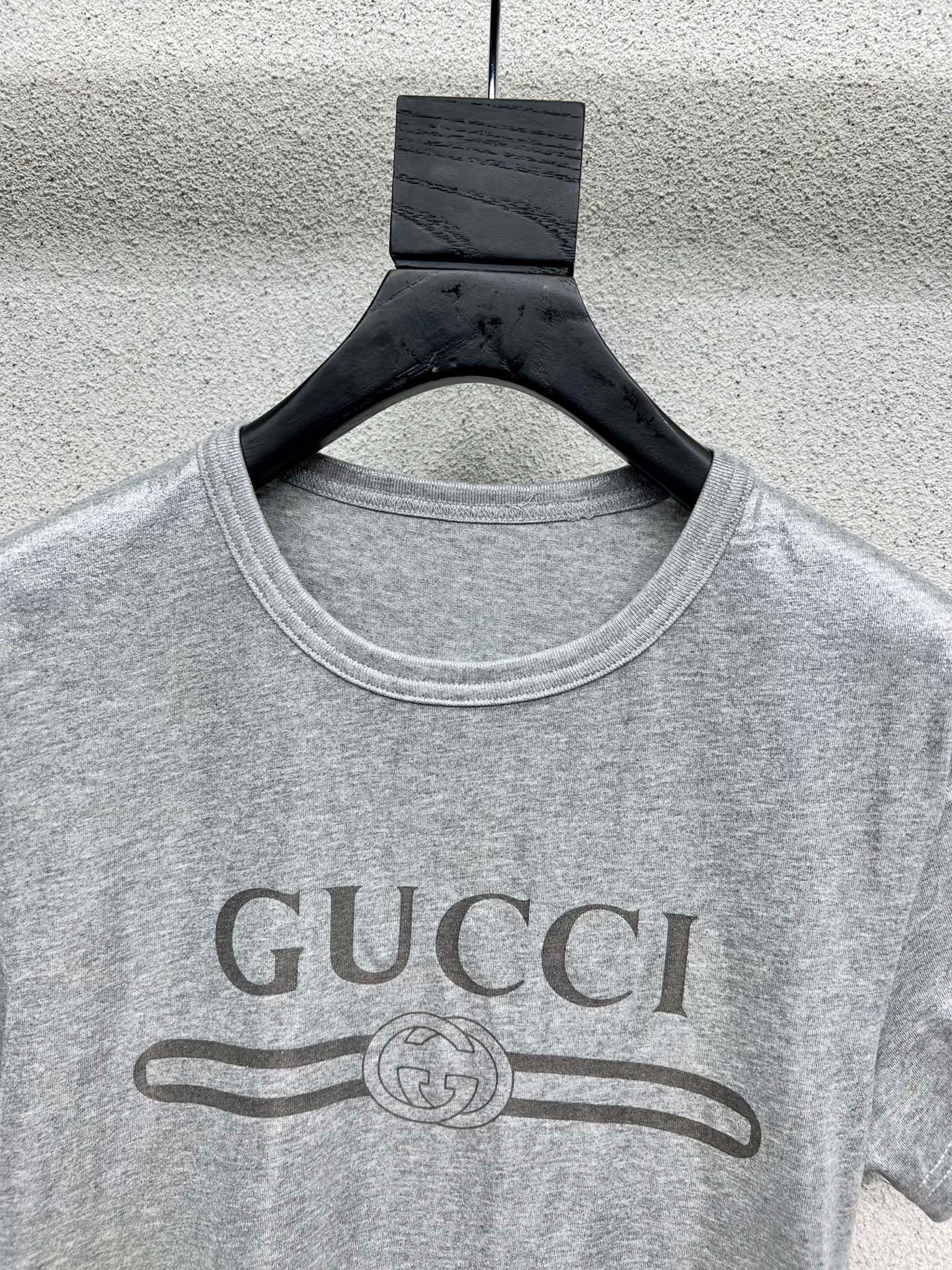 Gucci silver t-shirt