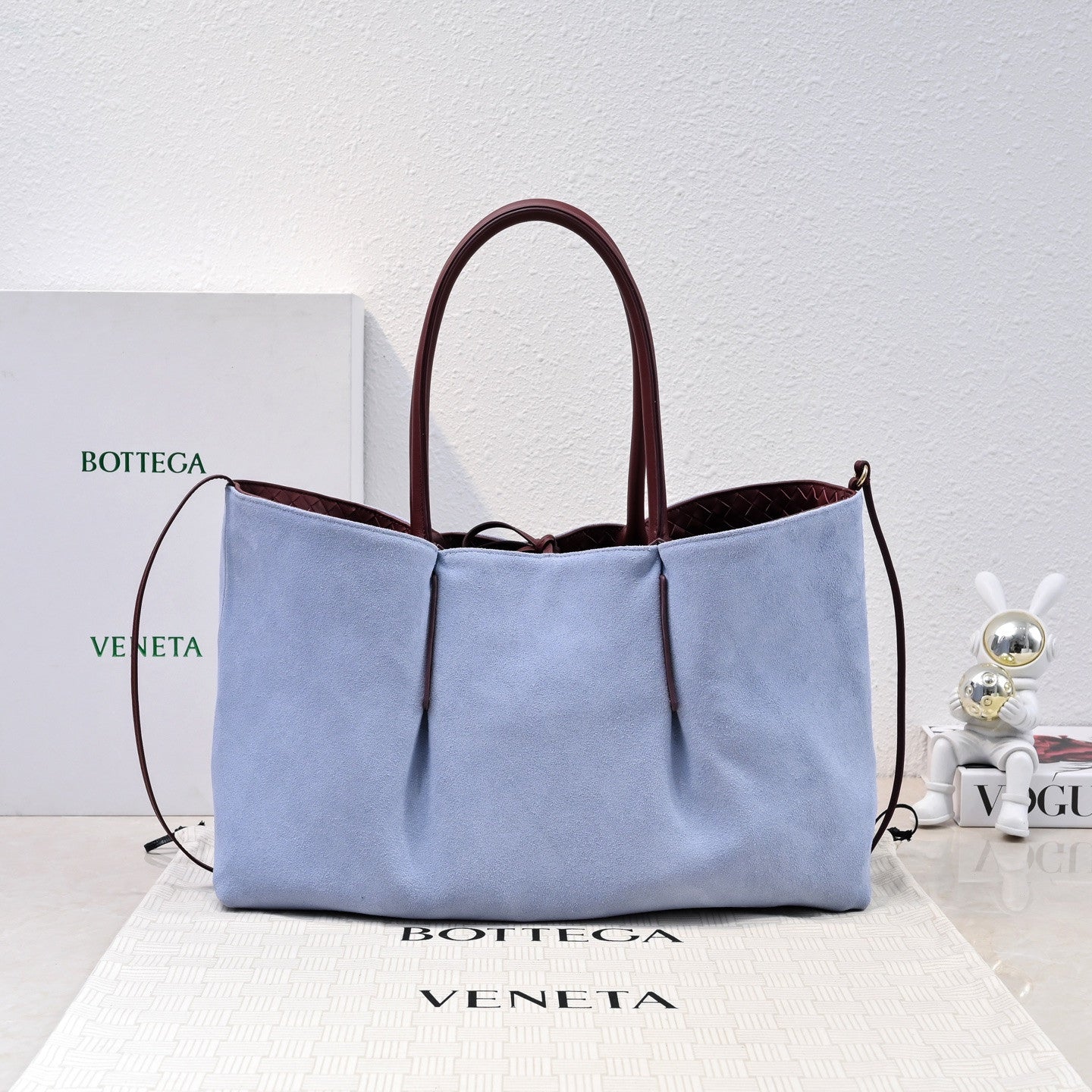 Botegga Veneta tote burgundy
