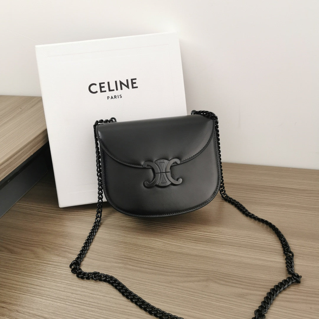 Celine TEEN BESACE TRIOMPHE
