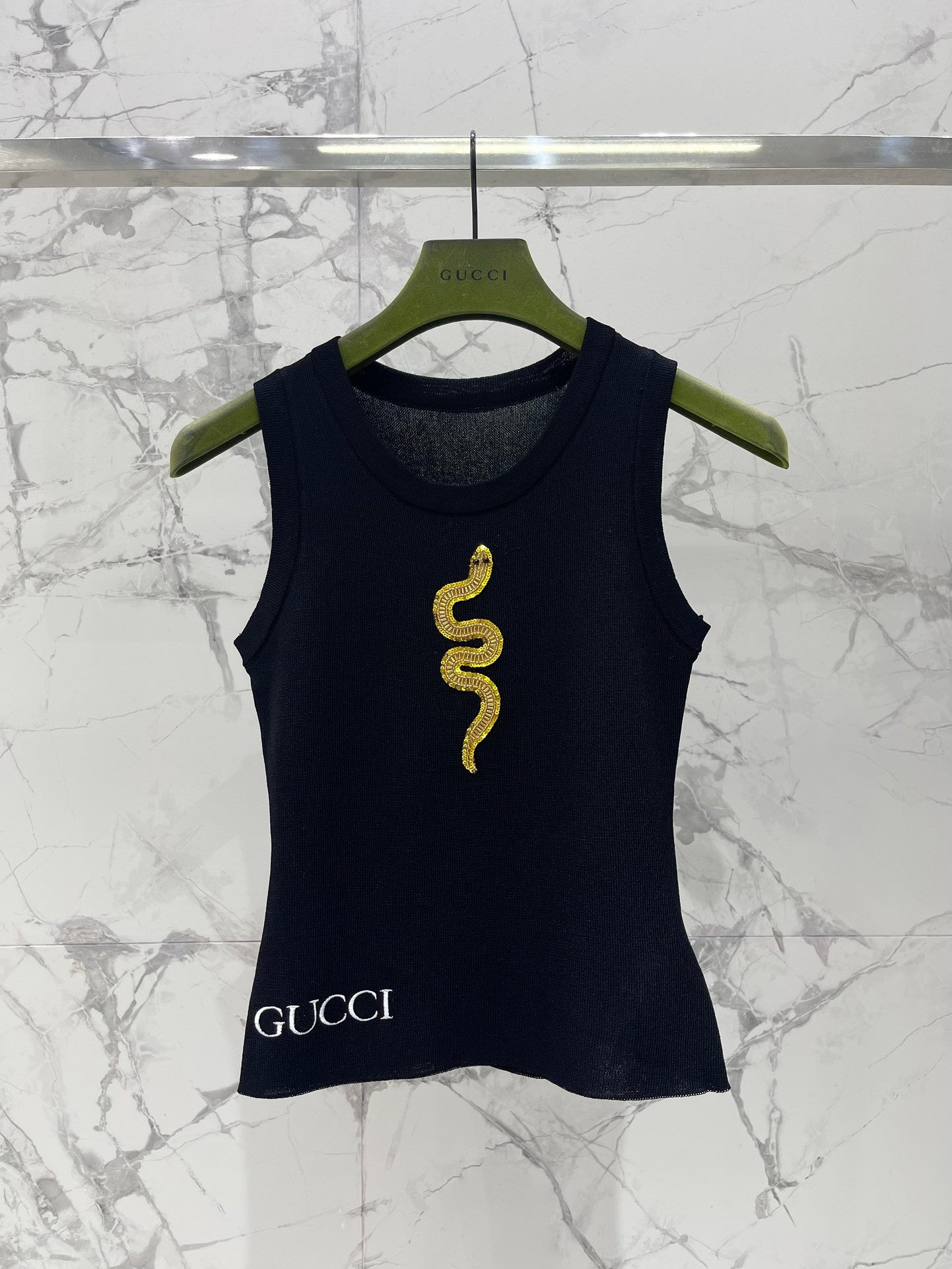 Gucci top snake logo